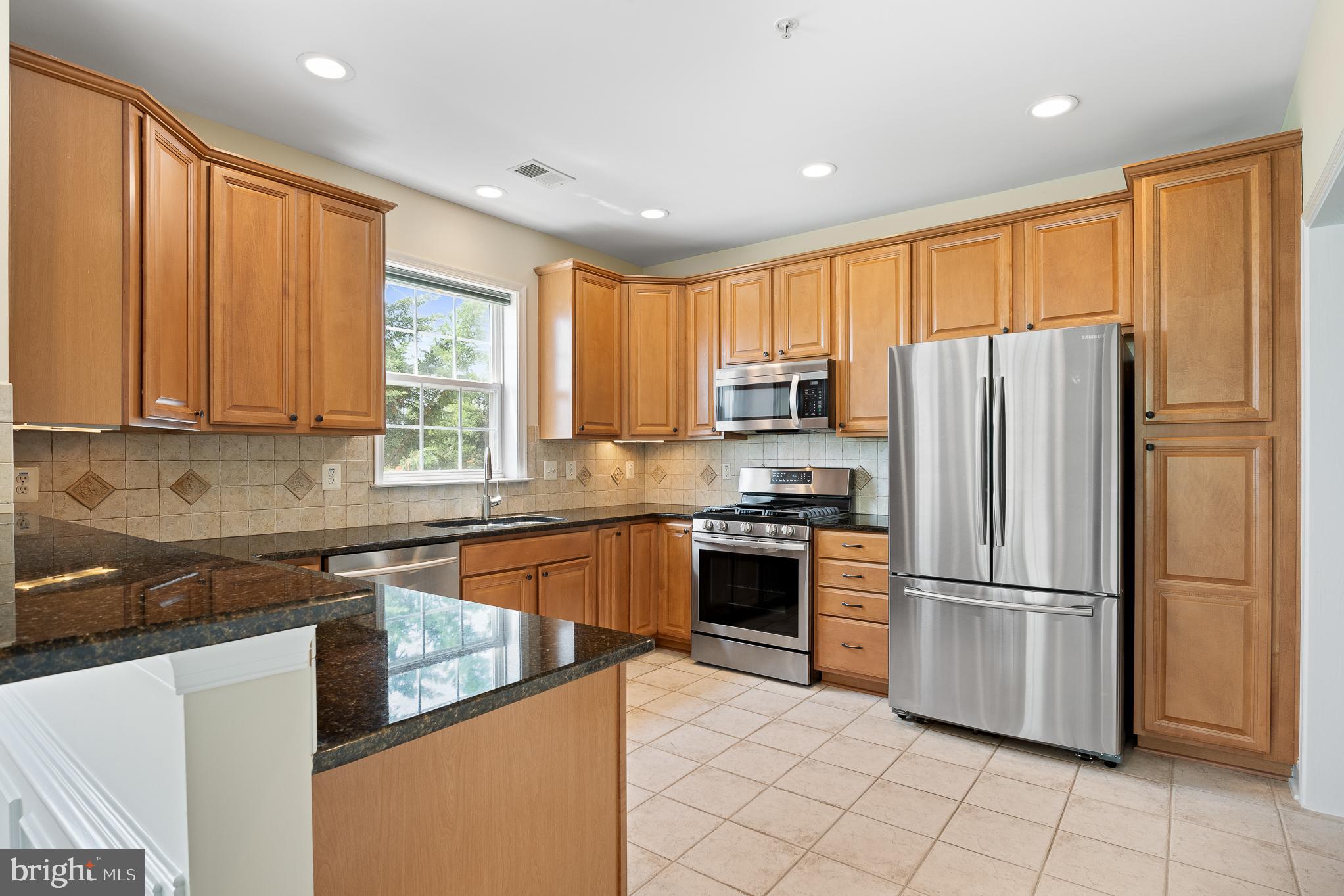 327 King Farm Blvd #206