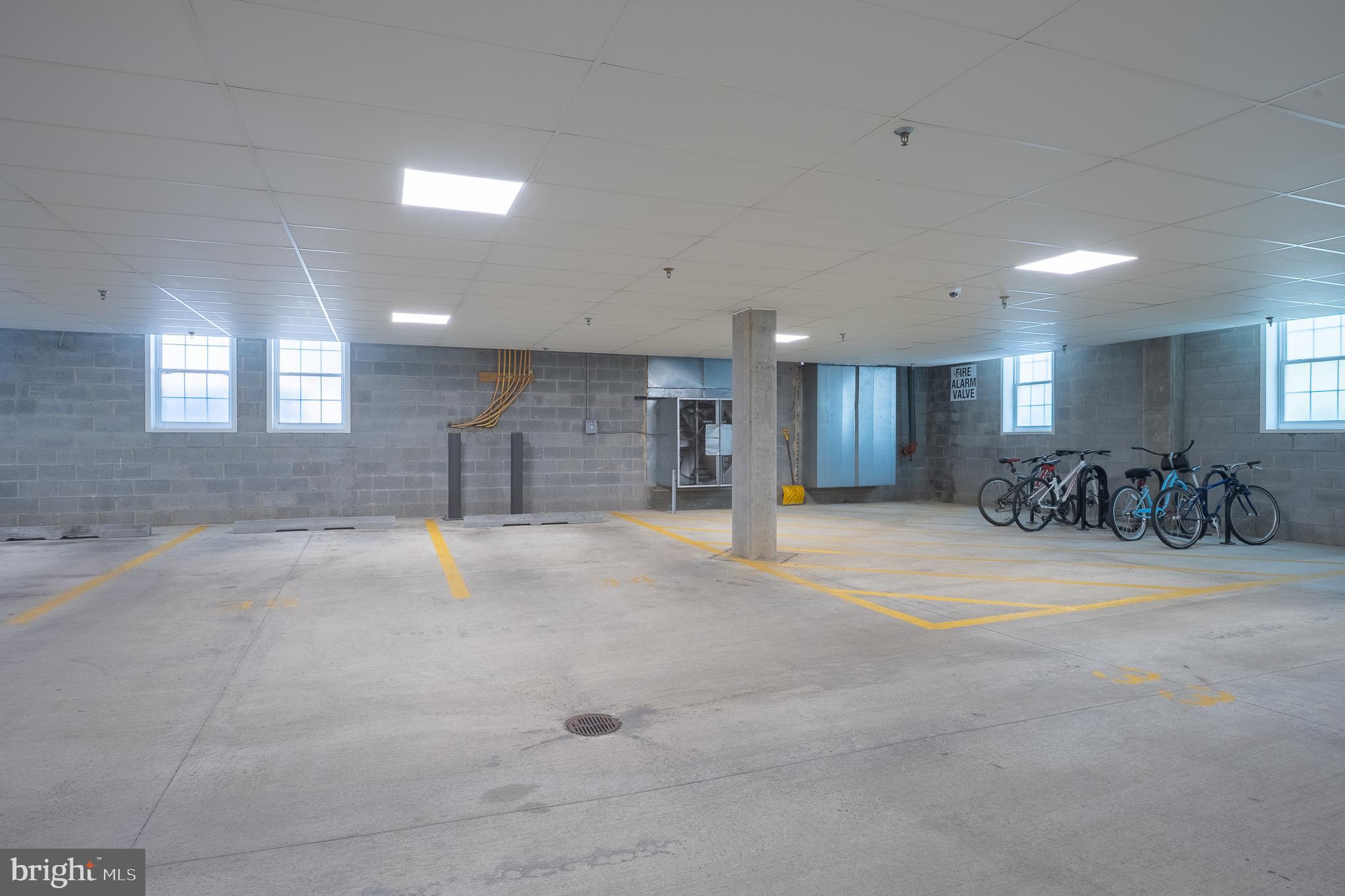 327 King Farm Blvd #206