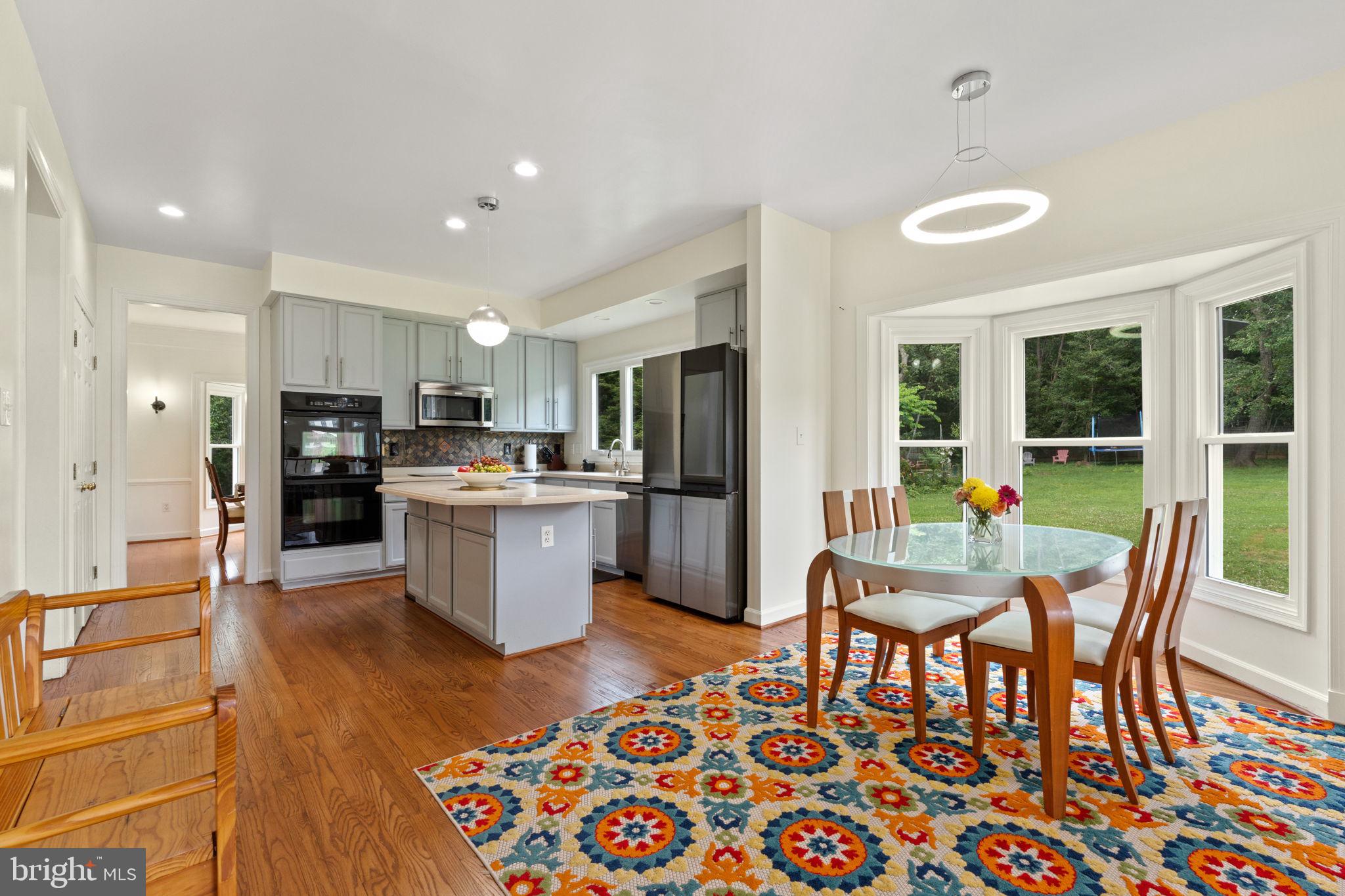 10009 Puritan Way