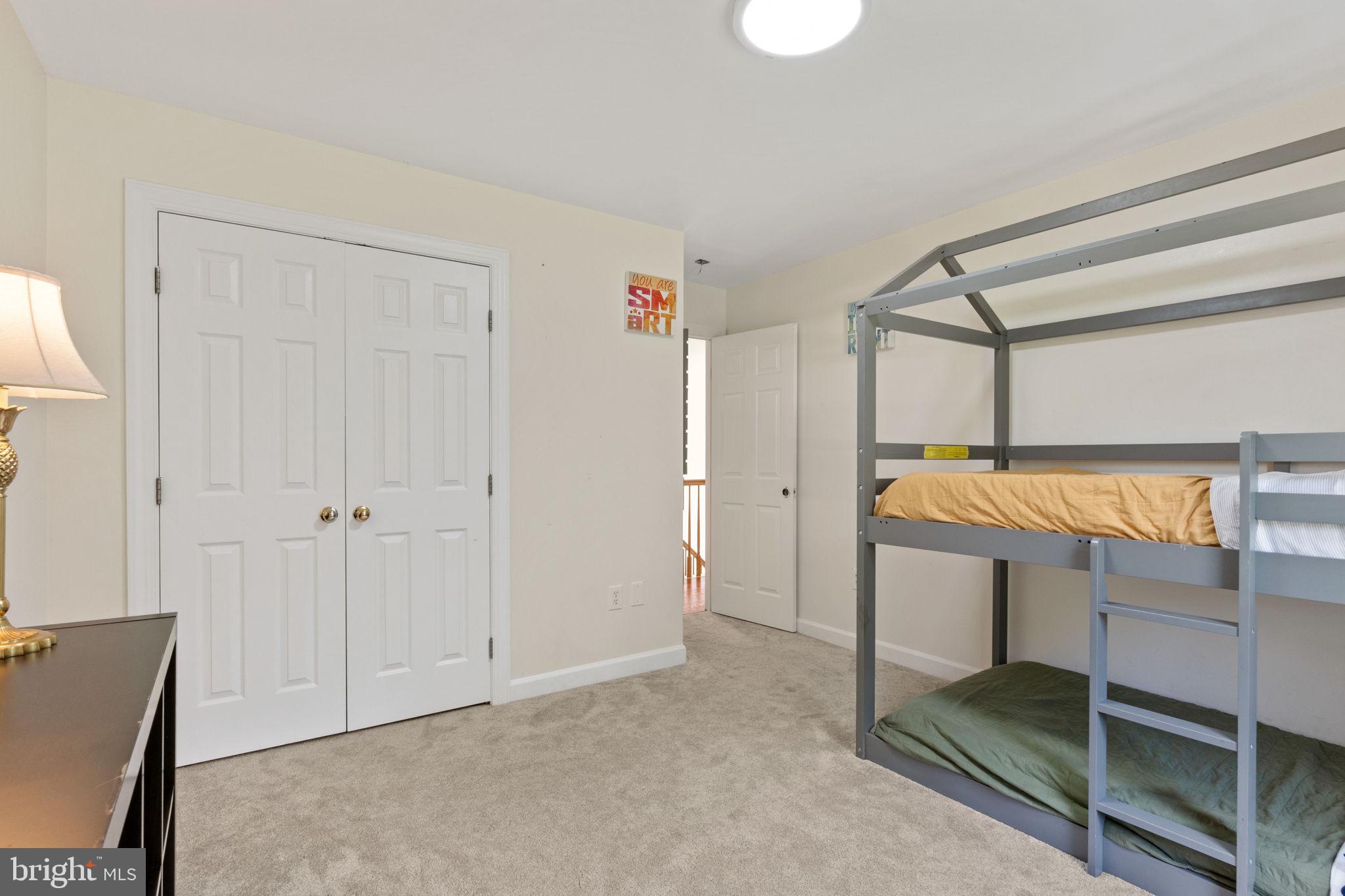 10009 PURITAN WAY