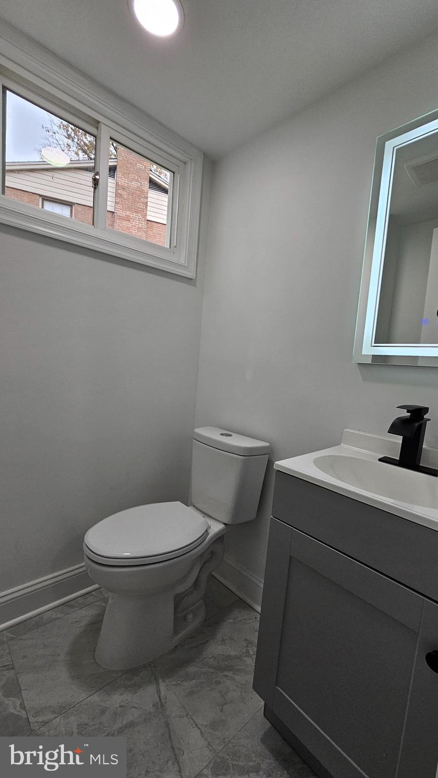 1407 NORTHCREST DRIVE