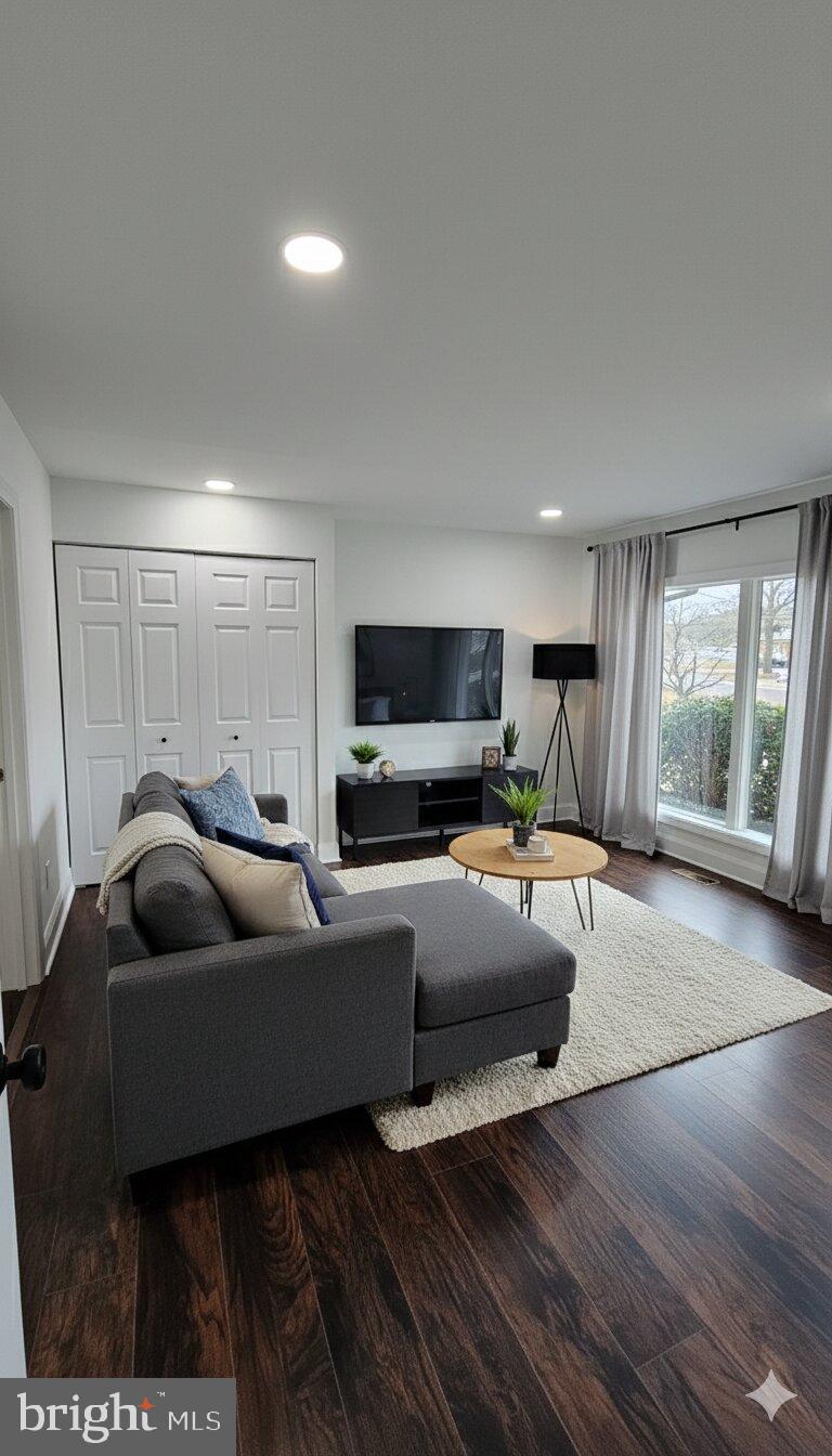 1407 NORTHCREST DRIVE