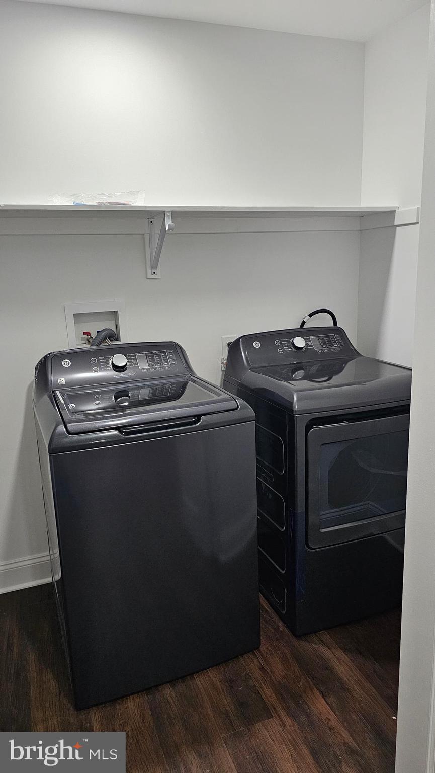 1407 NORTHCREST DRIVE