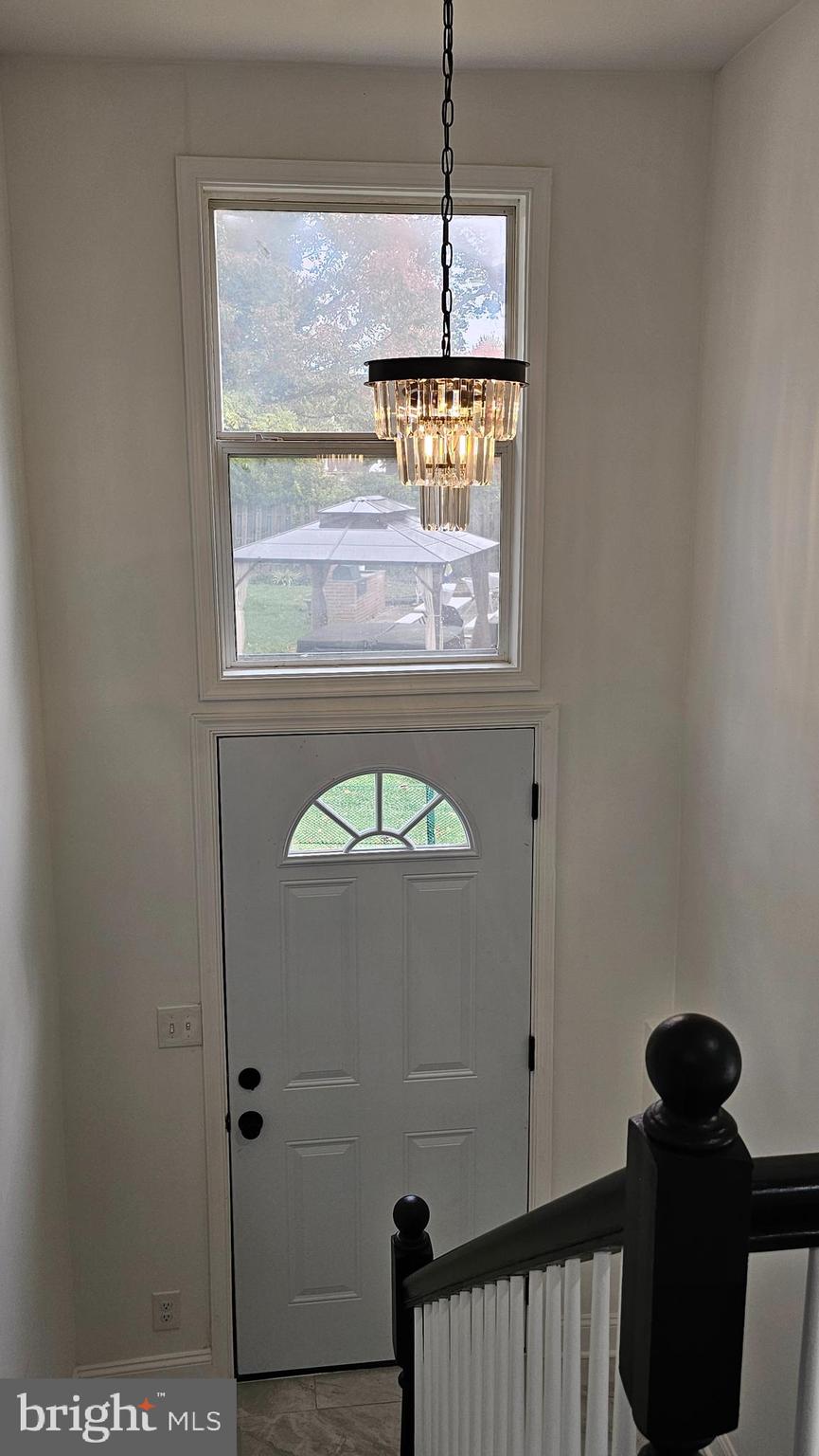 1407 NORTHCREST DRIVE