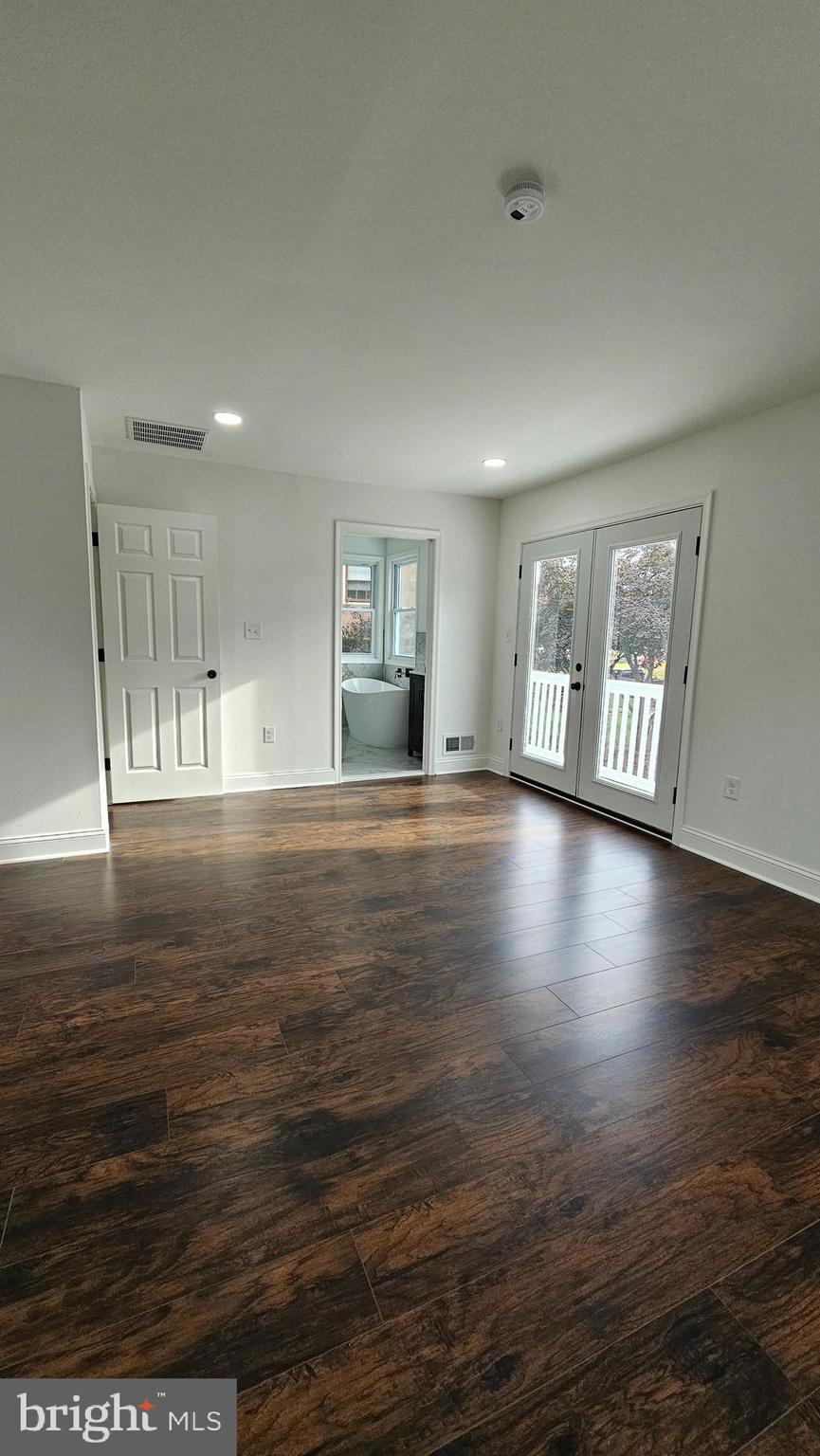 1407 NORTHCREST DRIVE