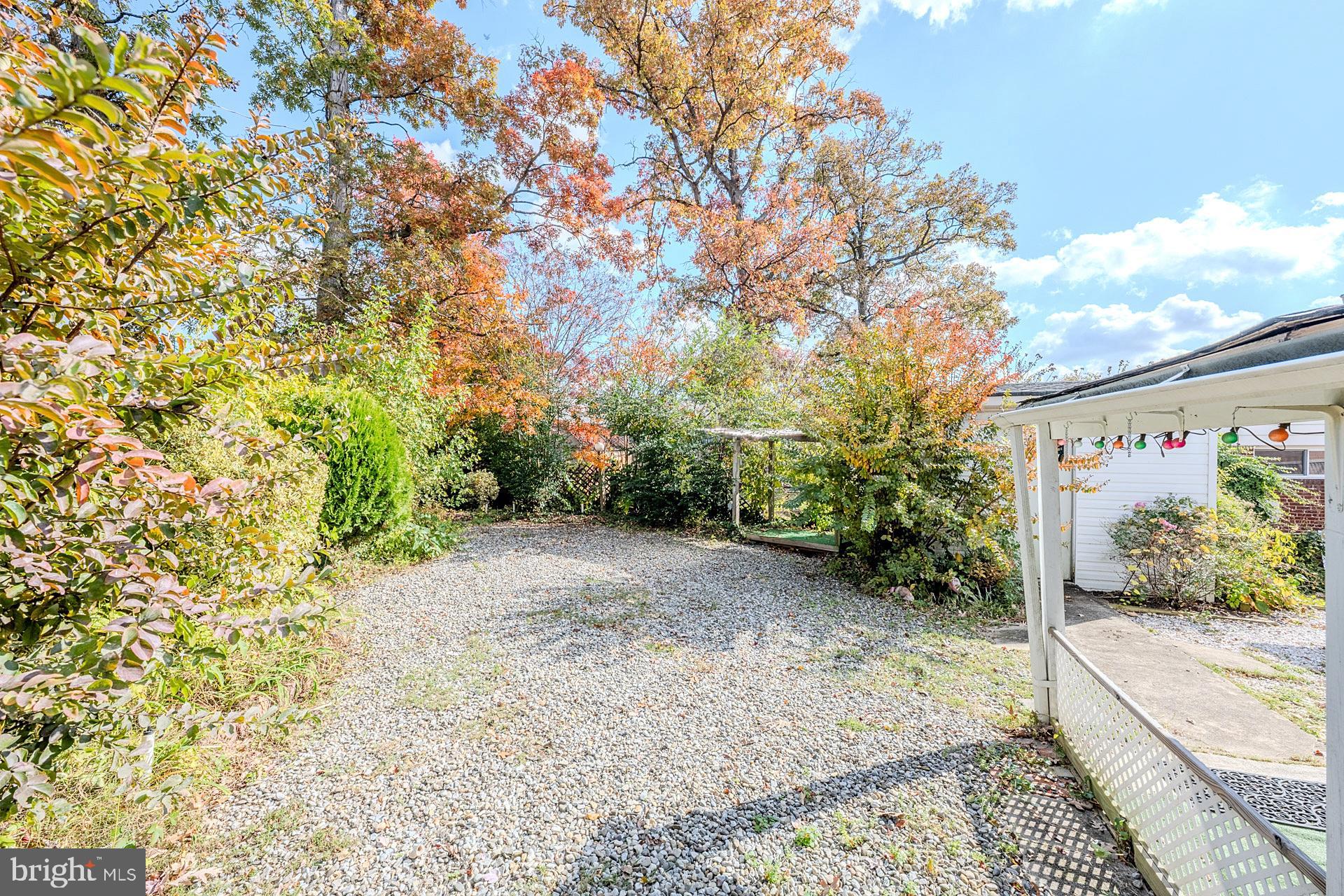 1108 CHICKASAW DRIVE