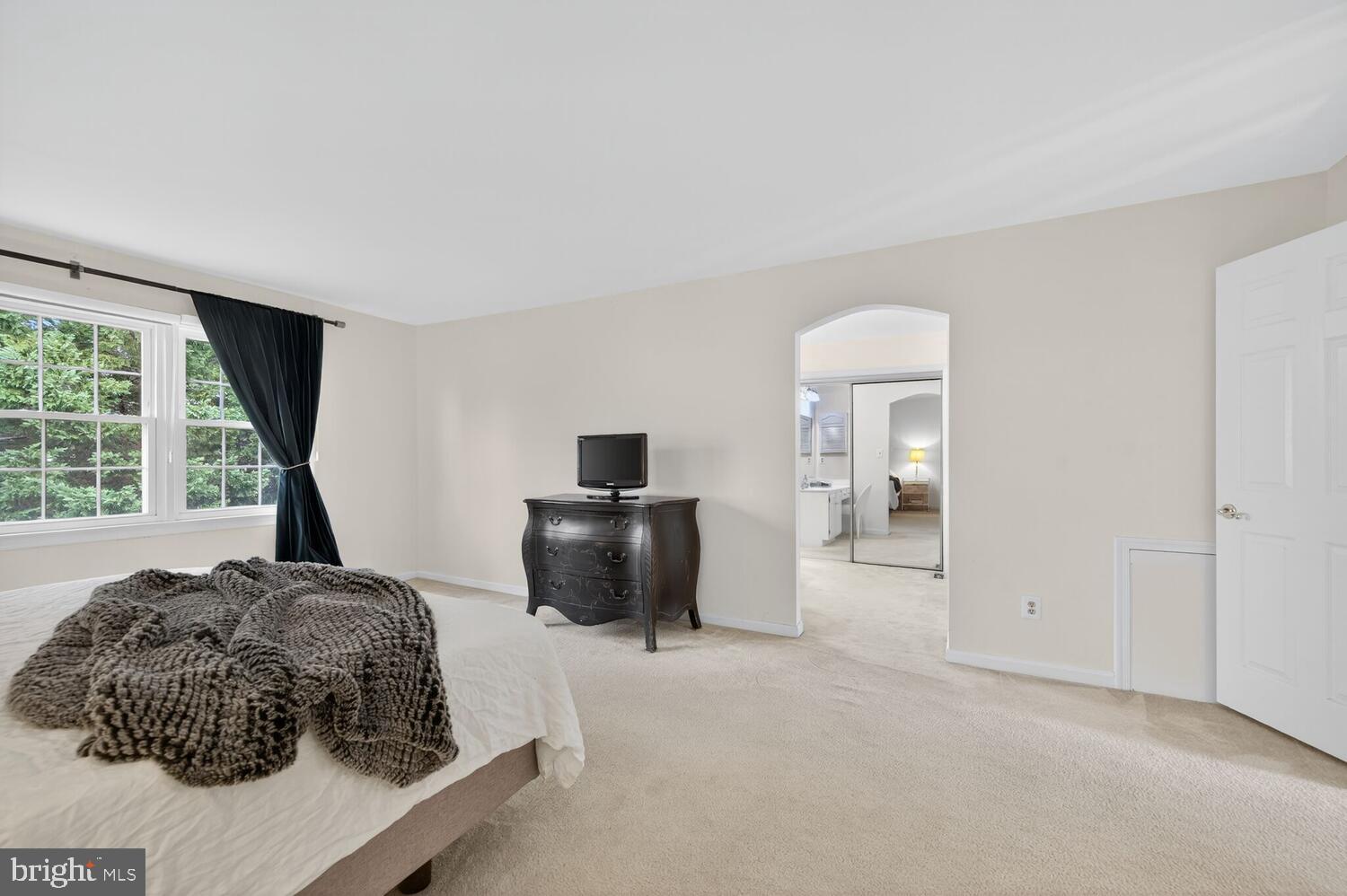 15324 GEORGIAN SQUARE COURT