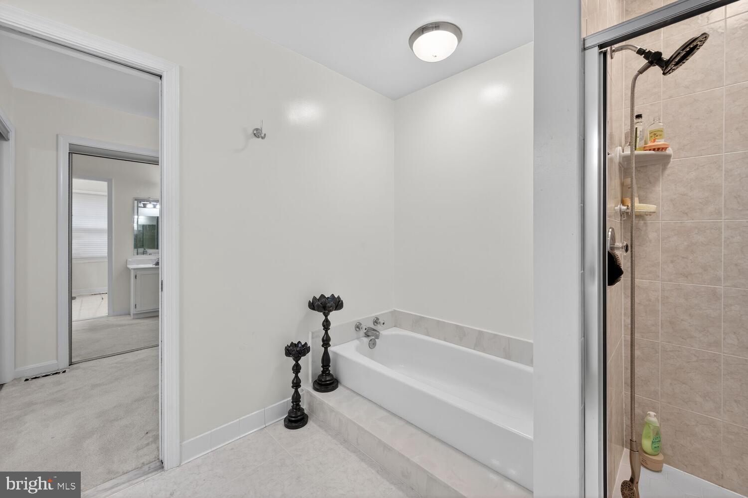 15324 GEORGIAN SQUARE COURT