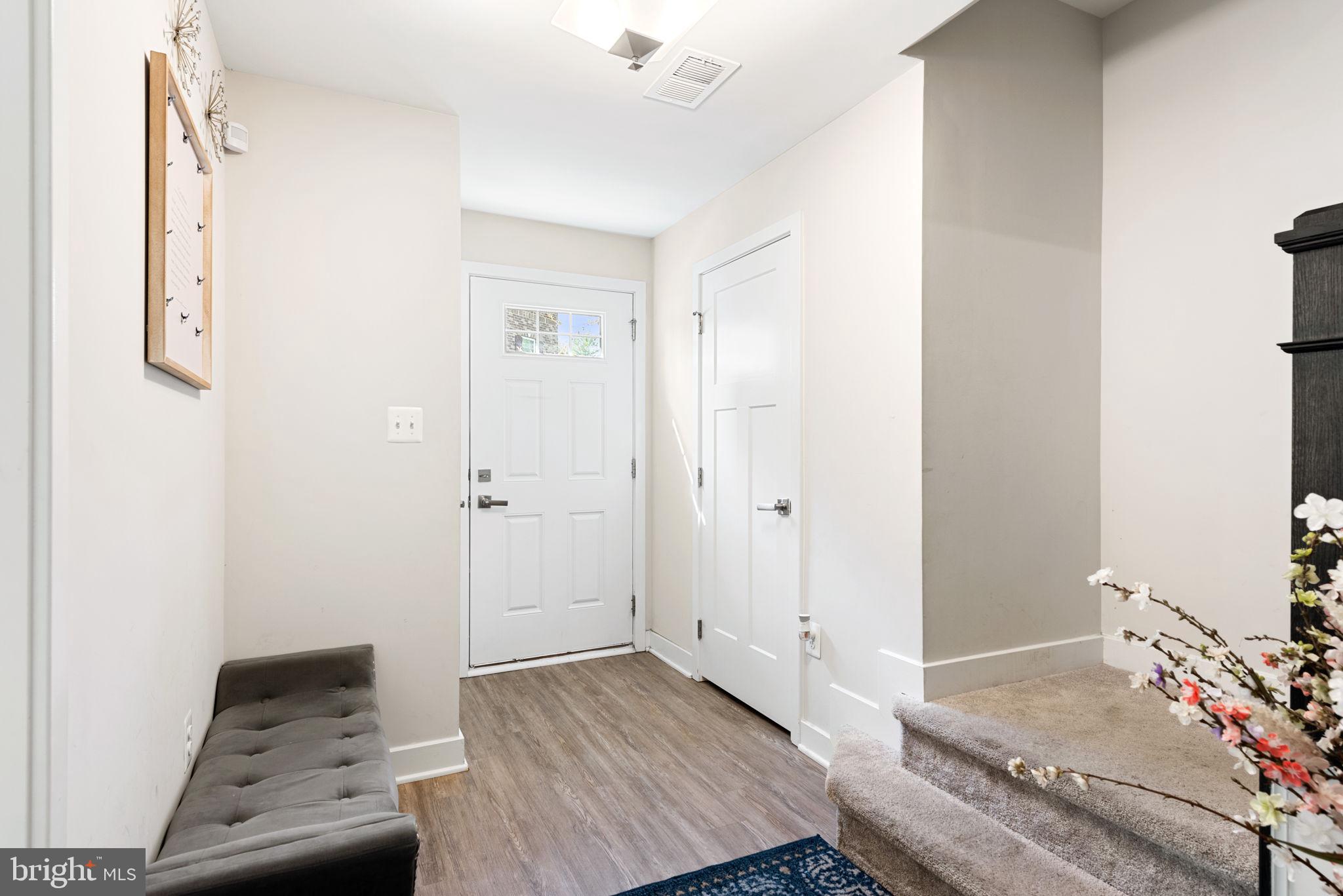 9912 VISTA POINTE DR