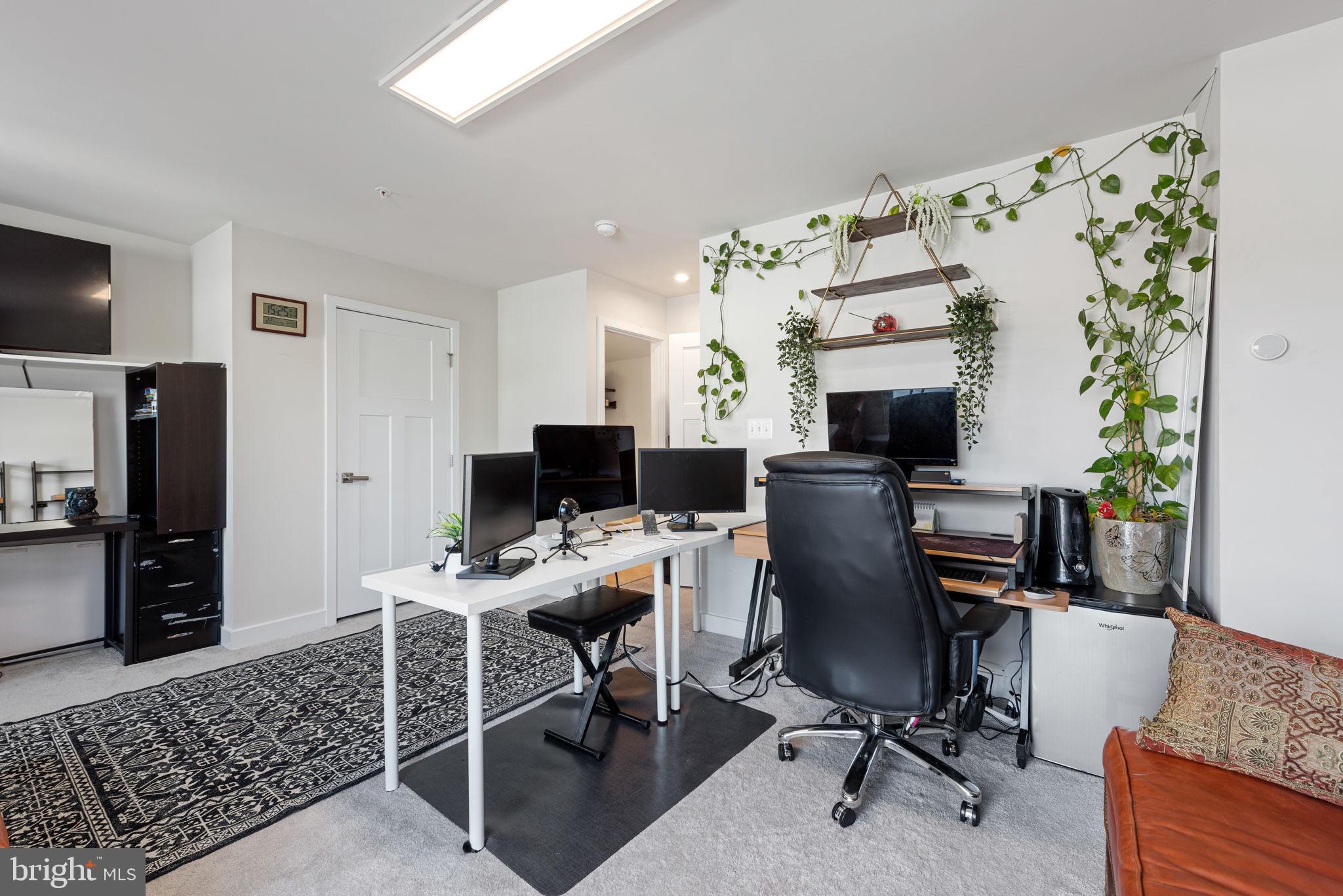 9912 VISTA POINTE DR