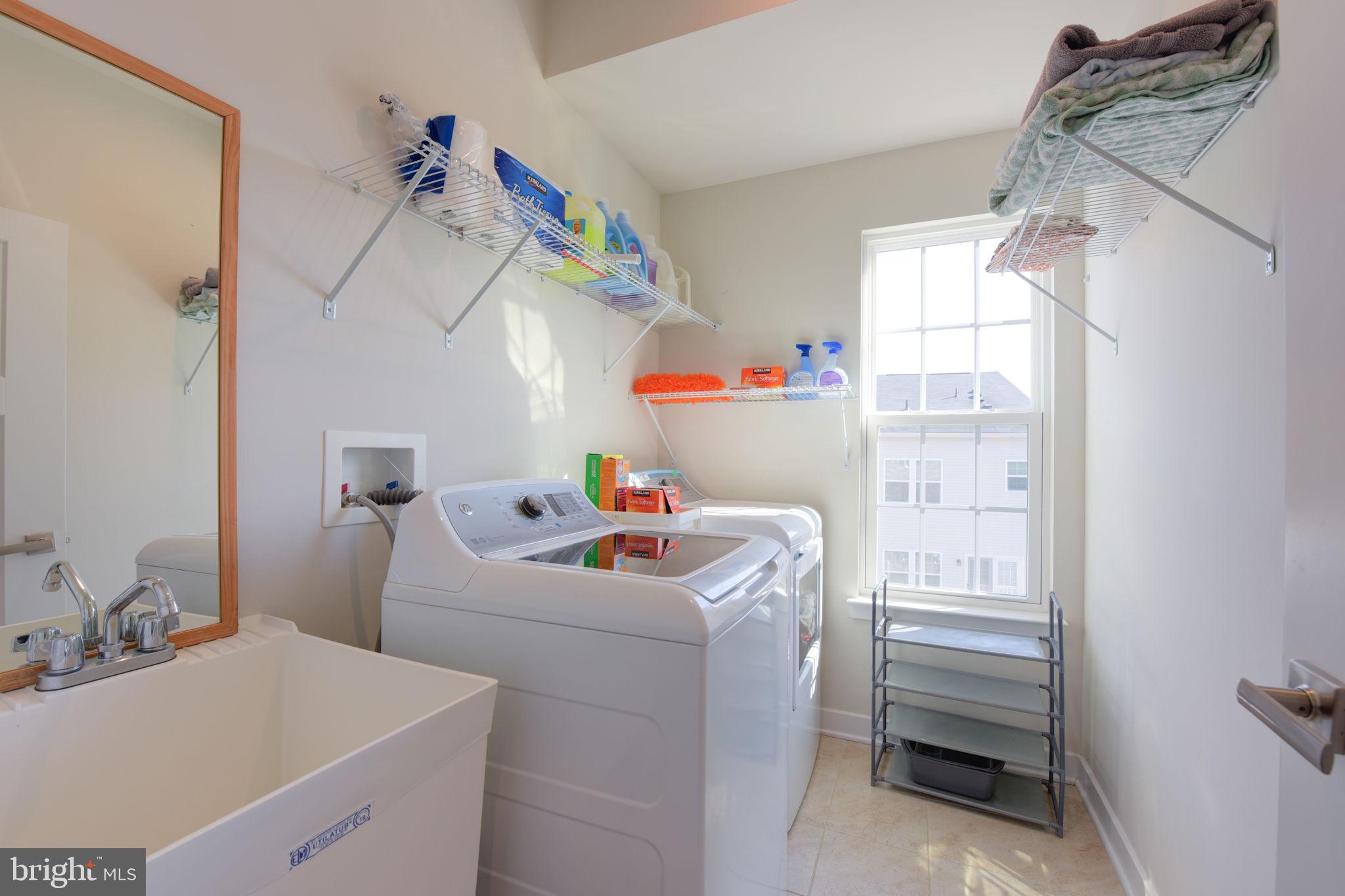 9912 VISTA POINTE DR