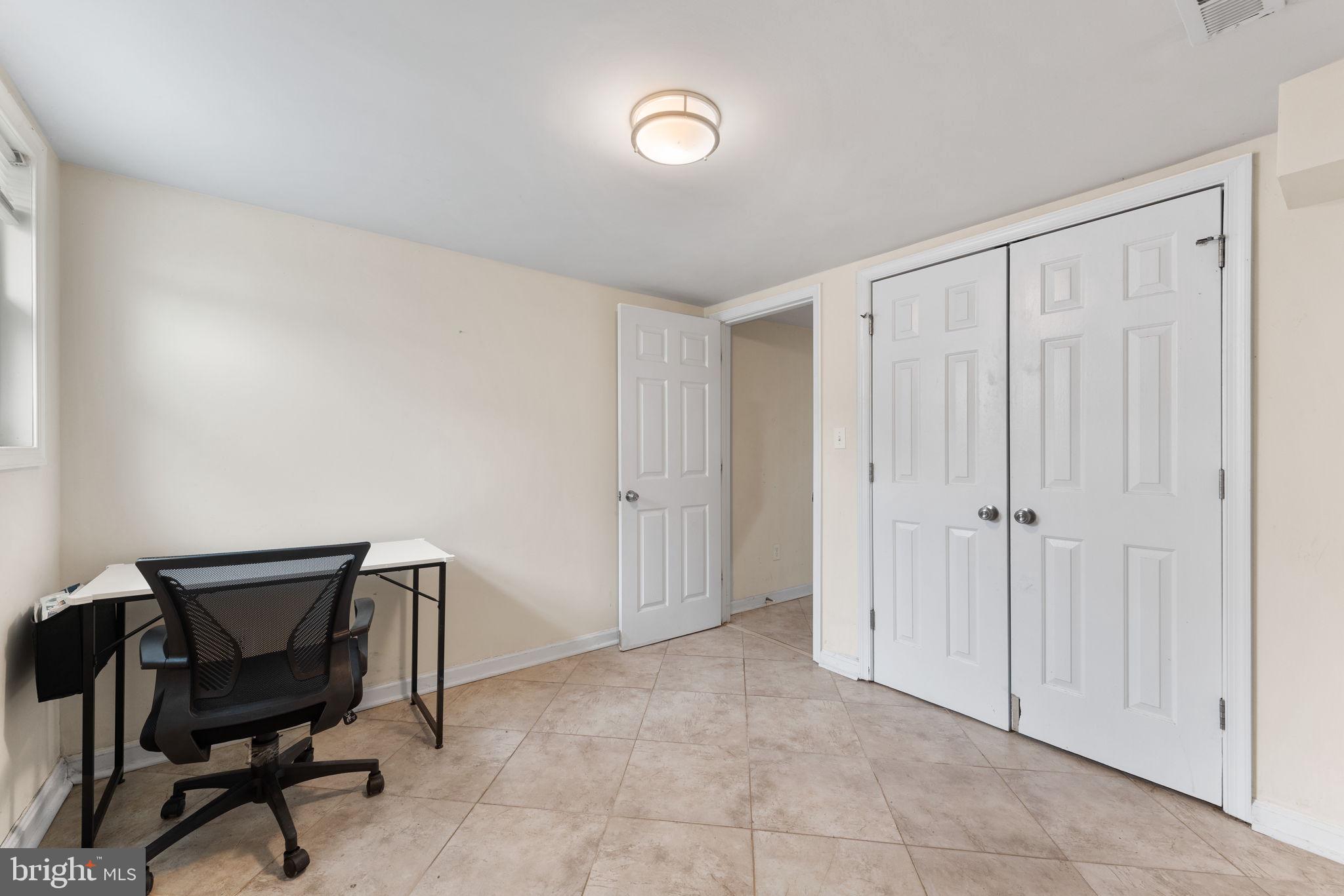 1204 Chapel Oaks Dr