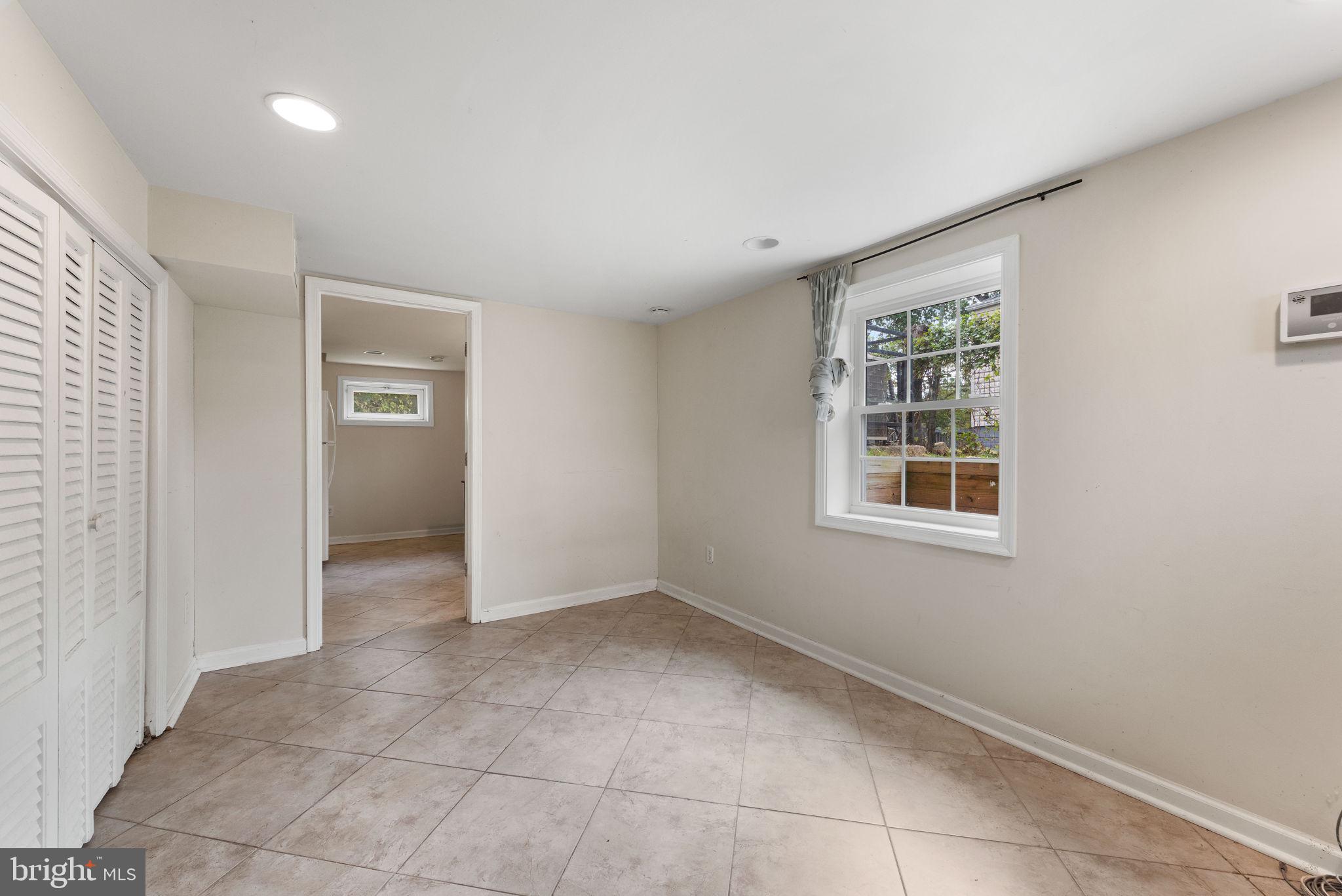 1204 Chapel Oaks Dr