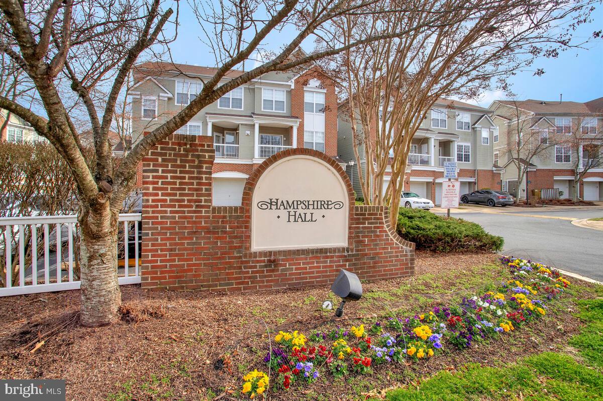14214 Hampshire Hall Ct #308
