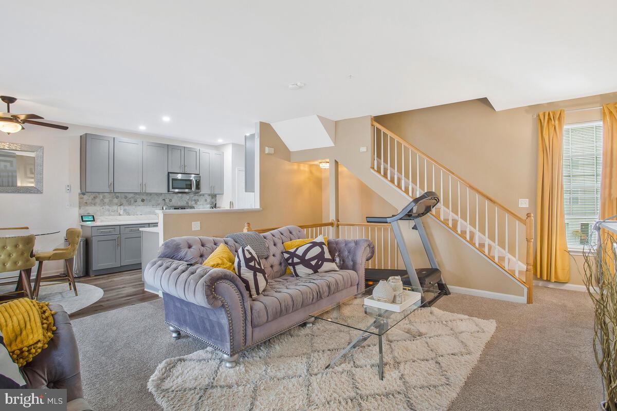 14214 Hampshire Hall Ct #308