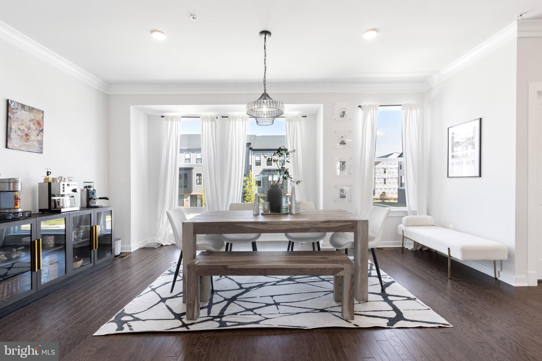 309 SUMMIT POINT BLVD