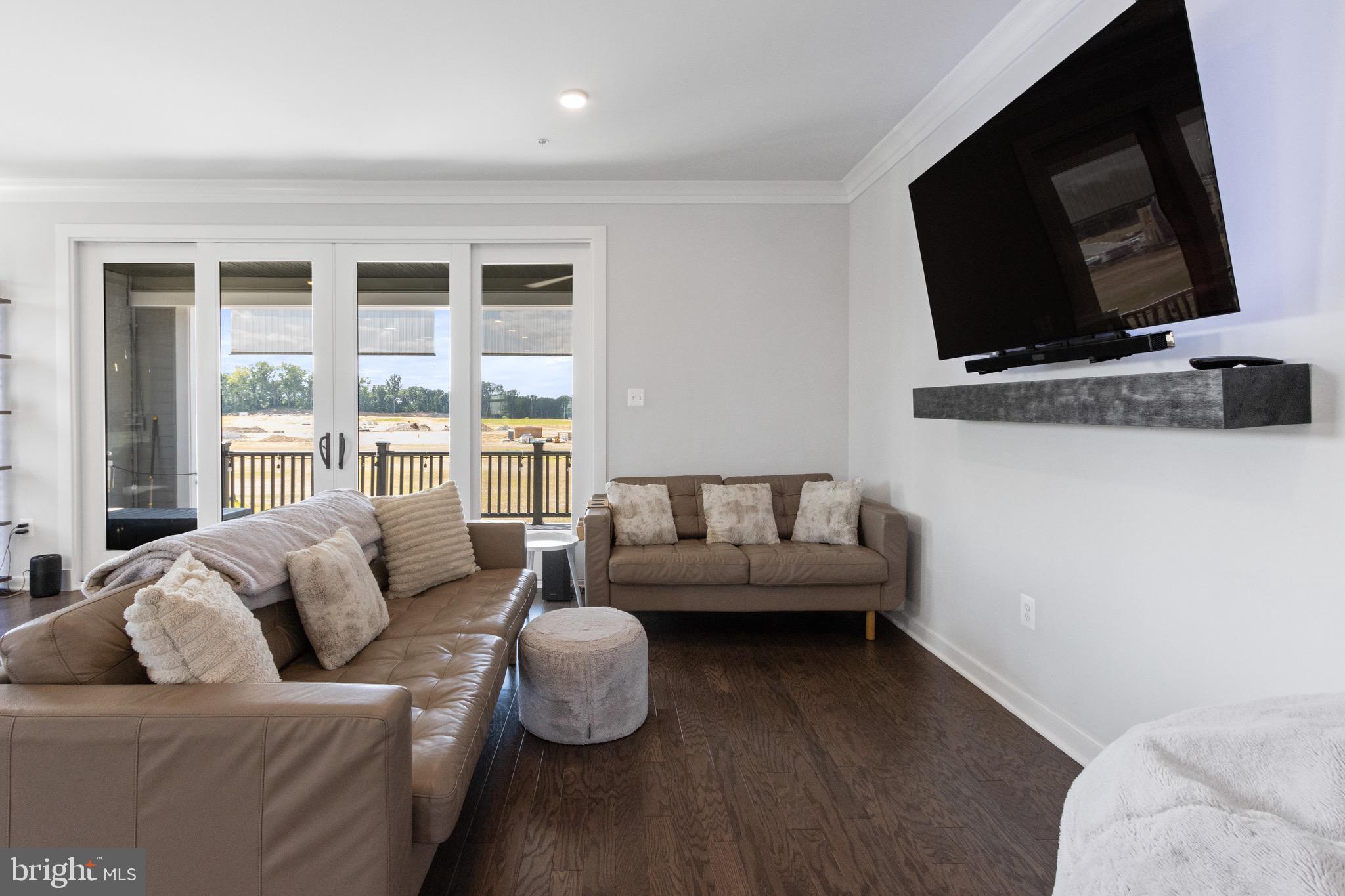 309 SUMMIT POINT BLVD