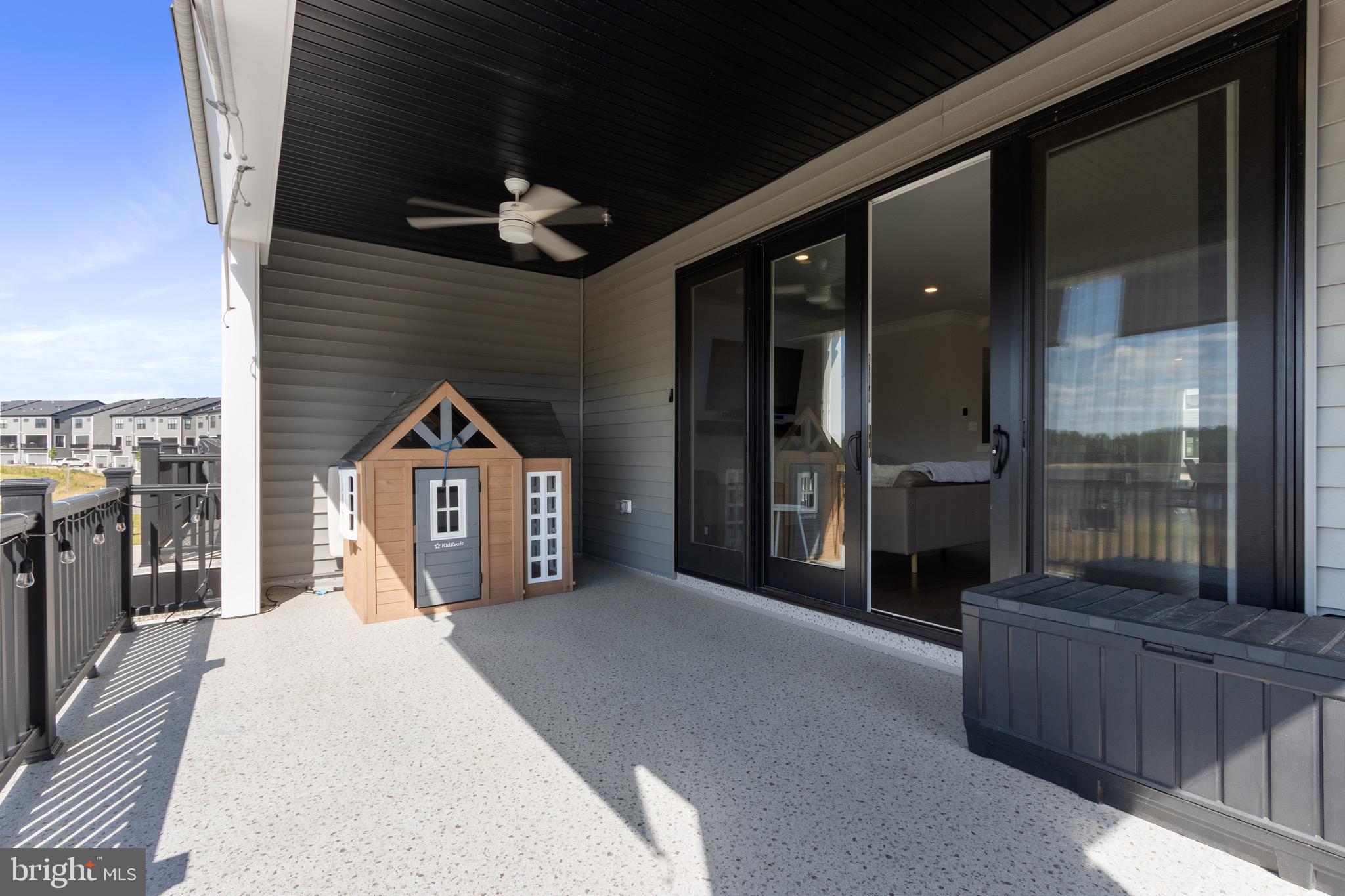 309 SUMMIT POINT BLVD