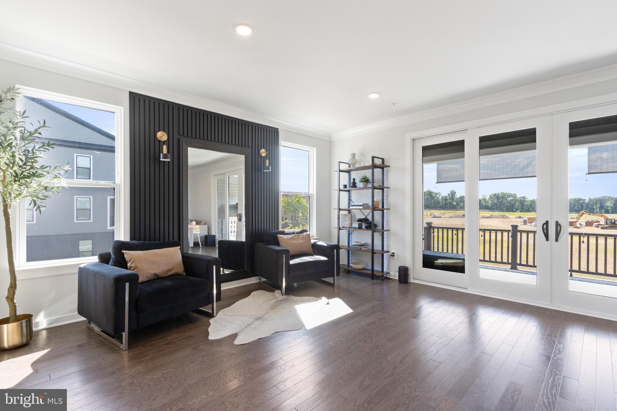 309 SUMMIT POINT BLVD