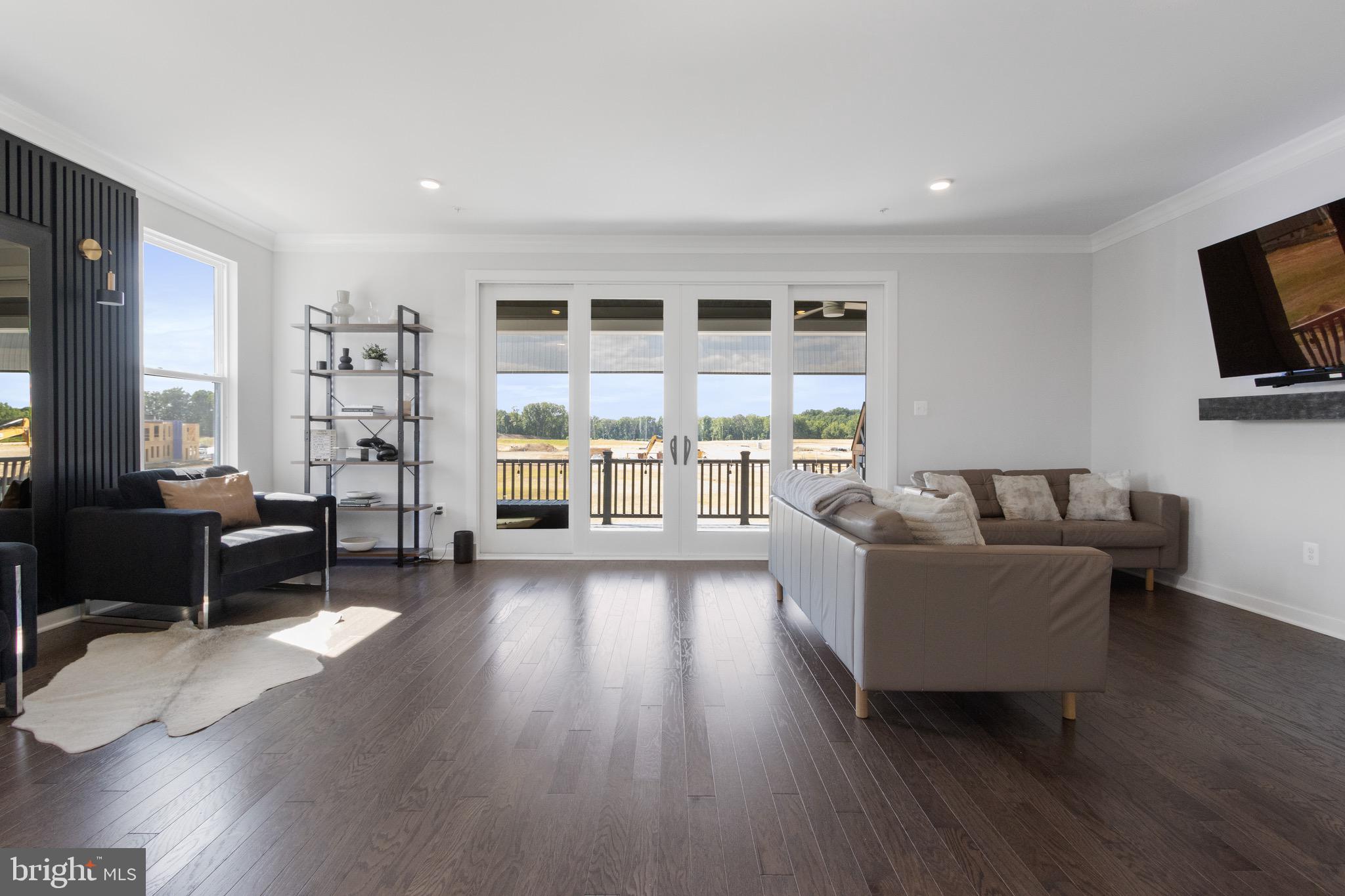 309 SUMMIT POINT BLVD