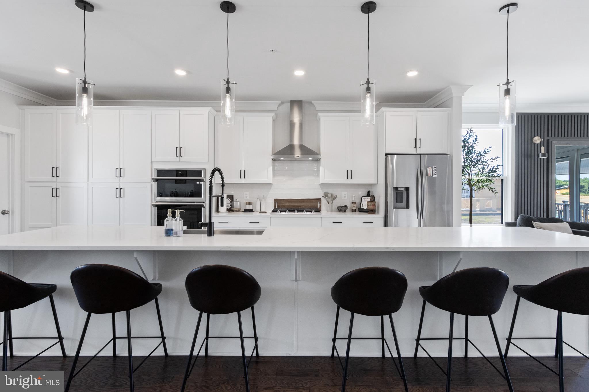 309 SUMMIT POINT BLVD