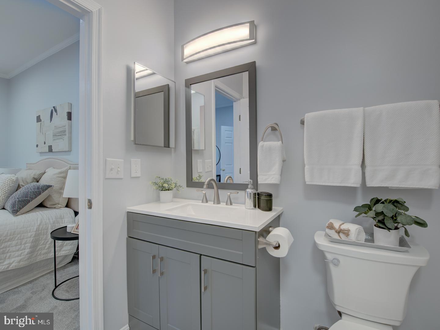 14723 Hampshire Hall Ct #212