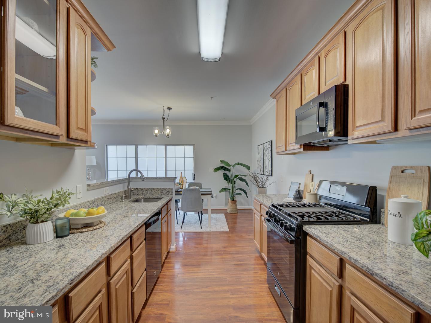 14723 Hampshire Hall Ct #212