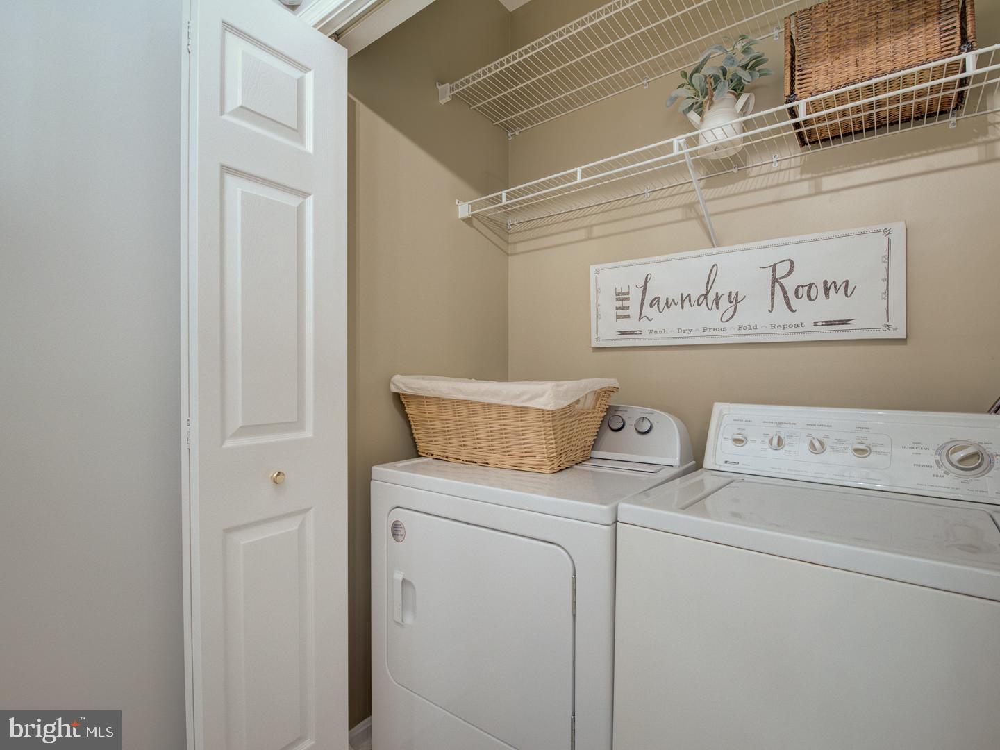 14723 Hampshire Hall Ct #212