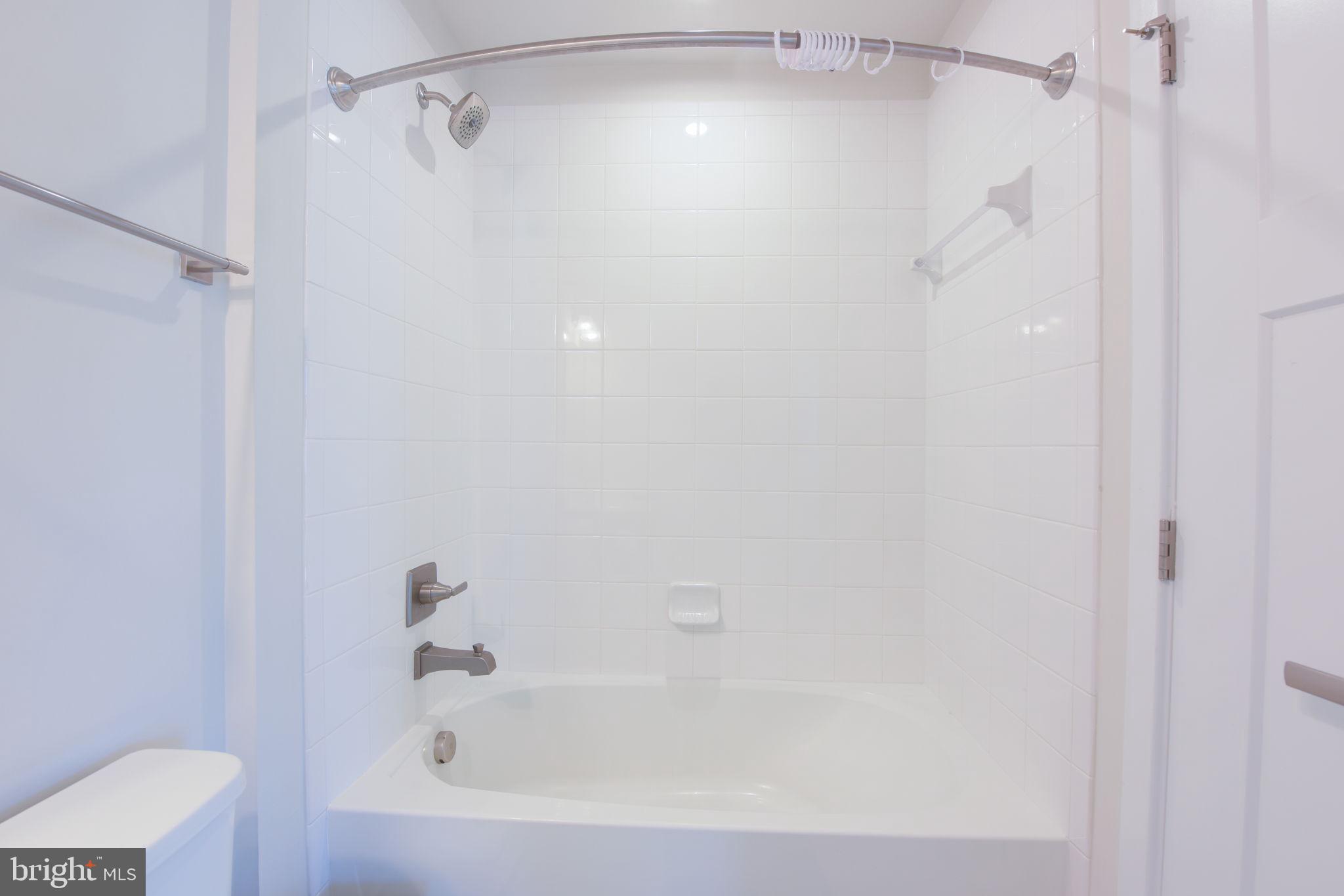 9912 Vista Pointe Dr