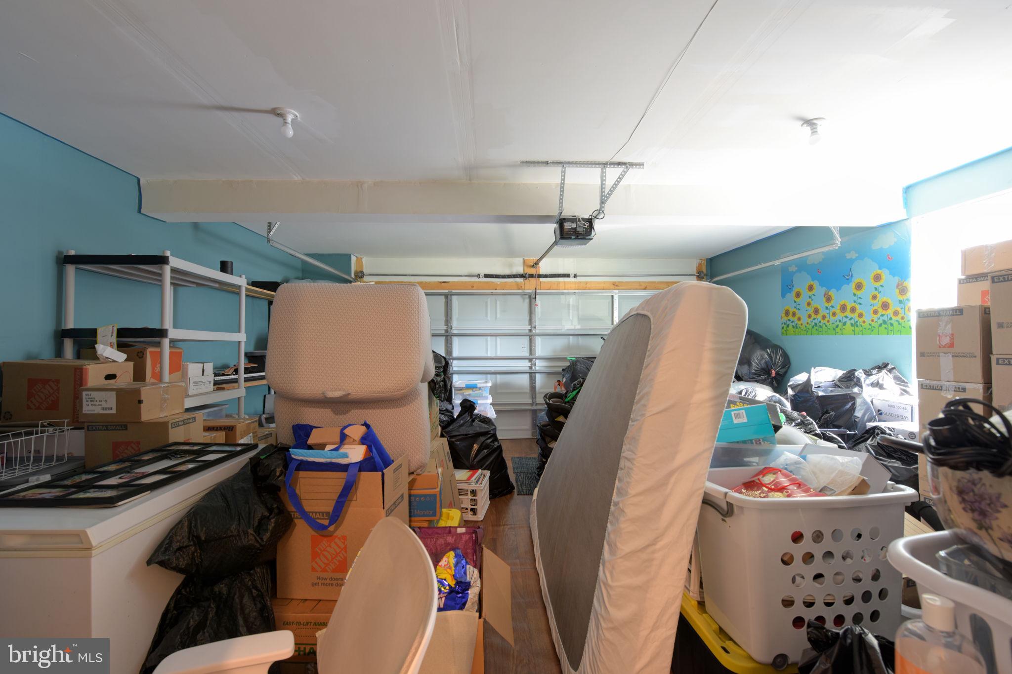 9912 Vista Pointe Dr