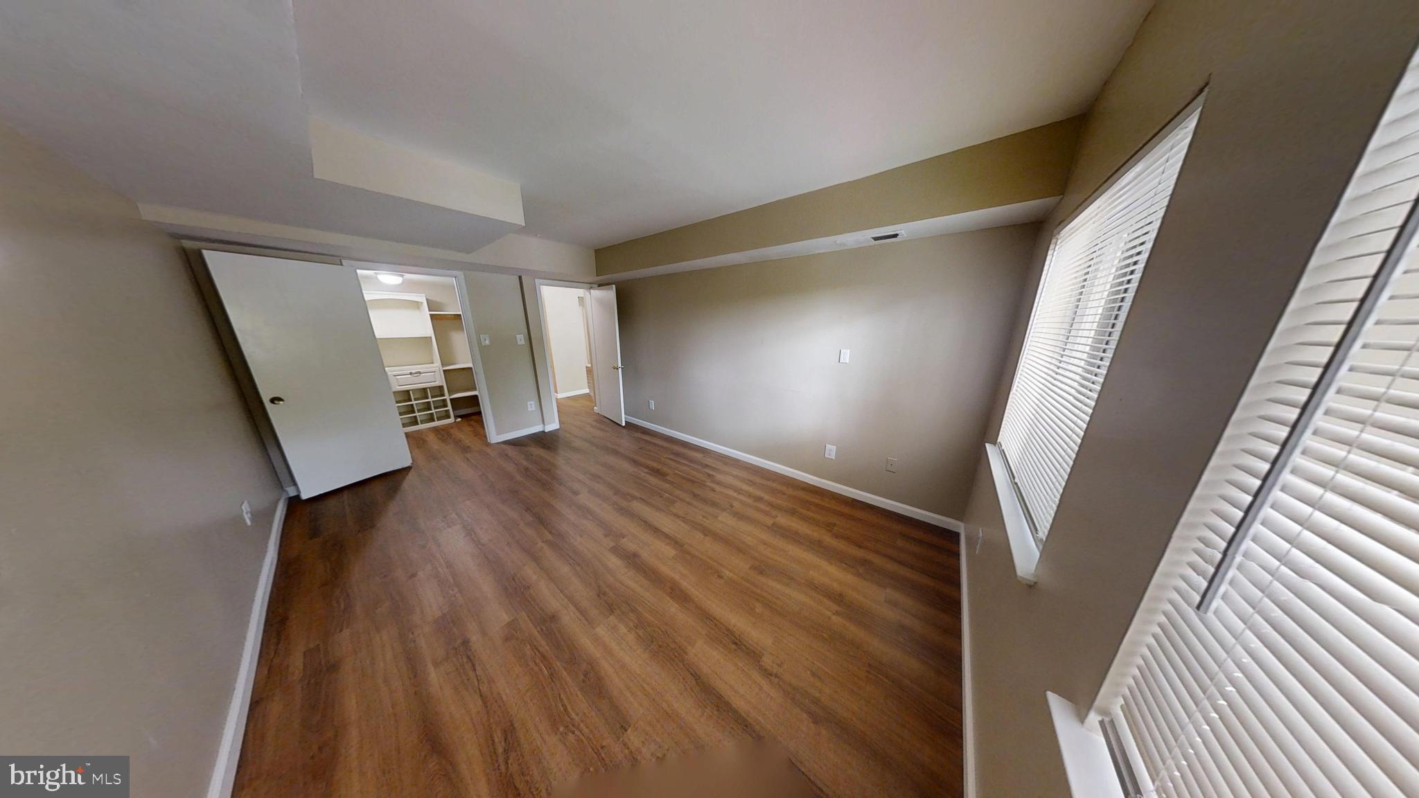 10239 PRINCE PLACE 26-T1