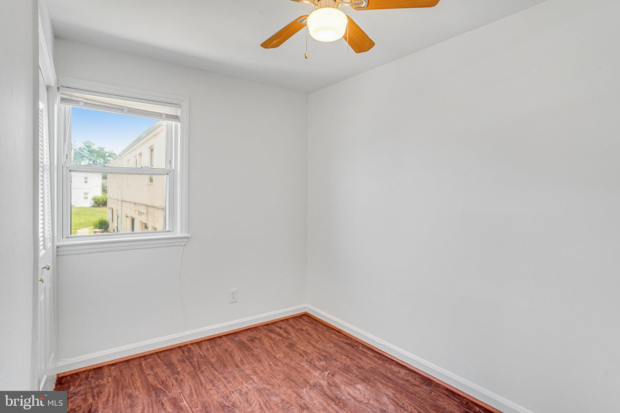 2510 IVERSON STREET 2510