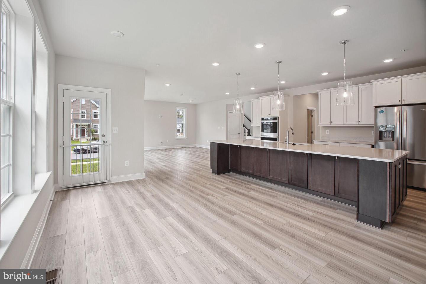 7001 ROSECRANS DRIVE