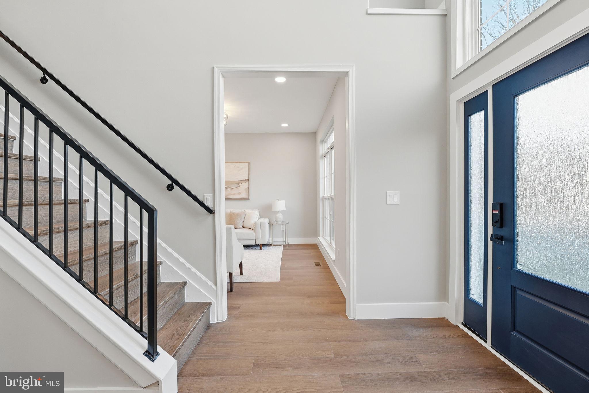 1803 ARAGONA BOULEVARD