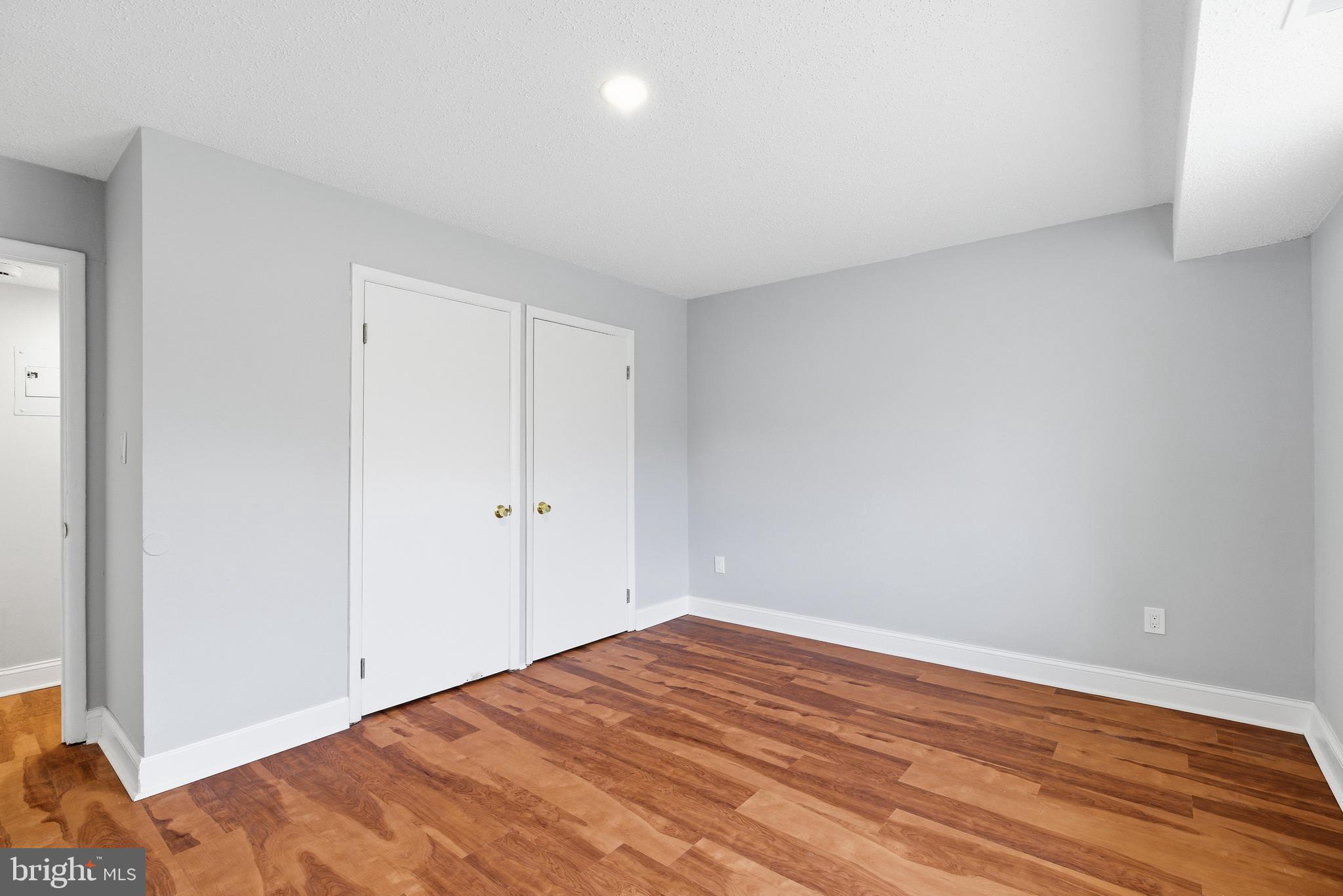 3011 SOUTHERN AVENUE 17