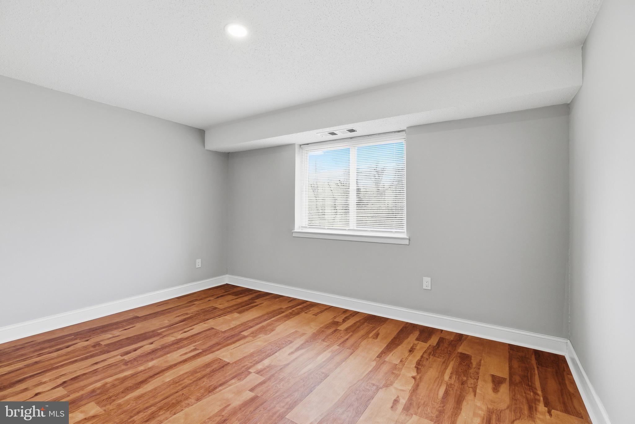 3011 SOUTHERN AVENUE 17