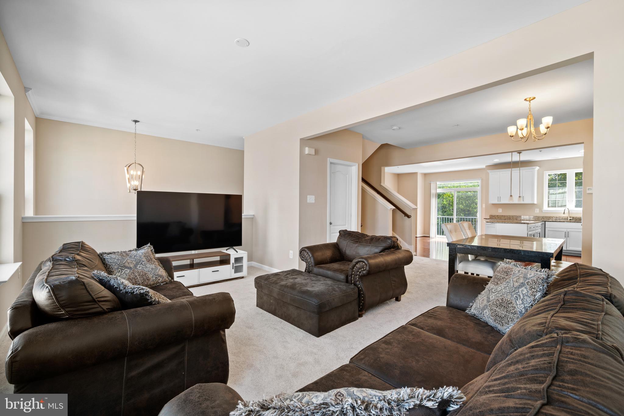 20207 Capital Ln