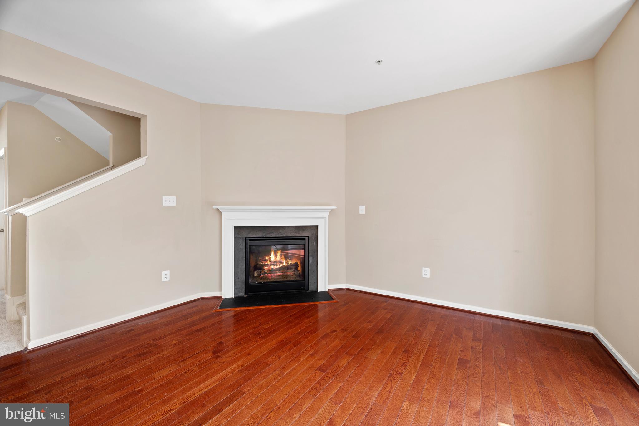 20207 Capital Ln