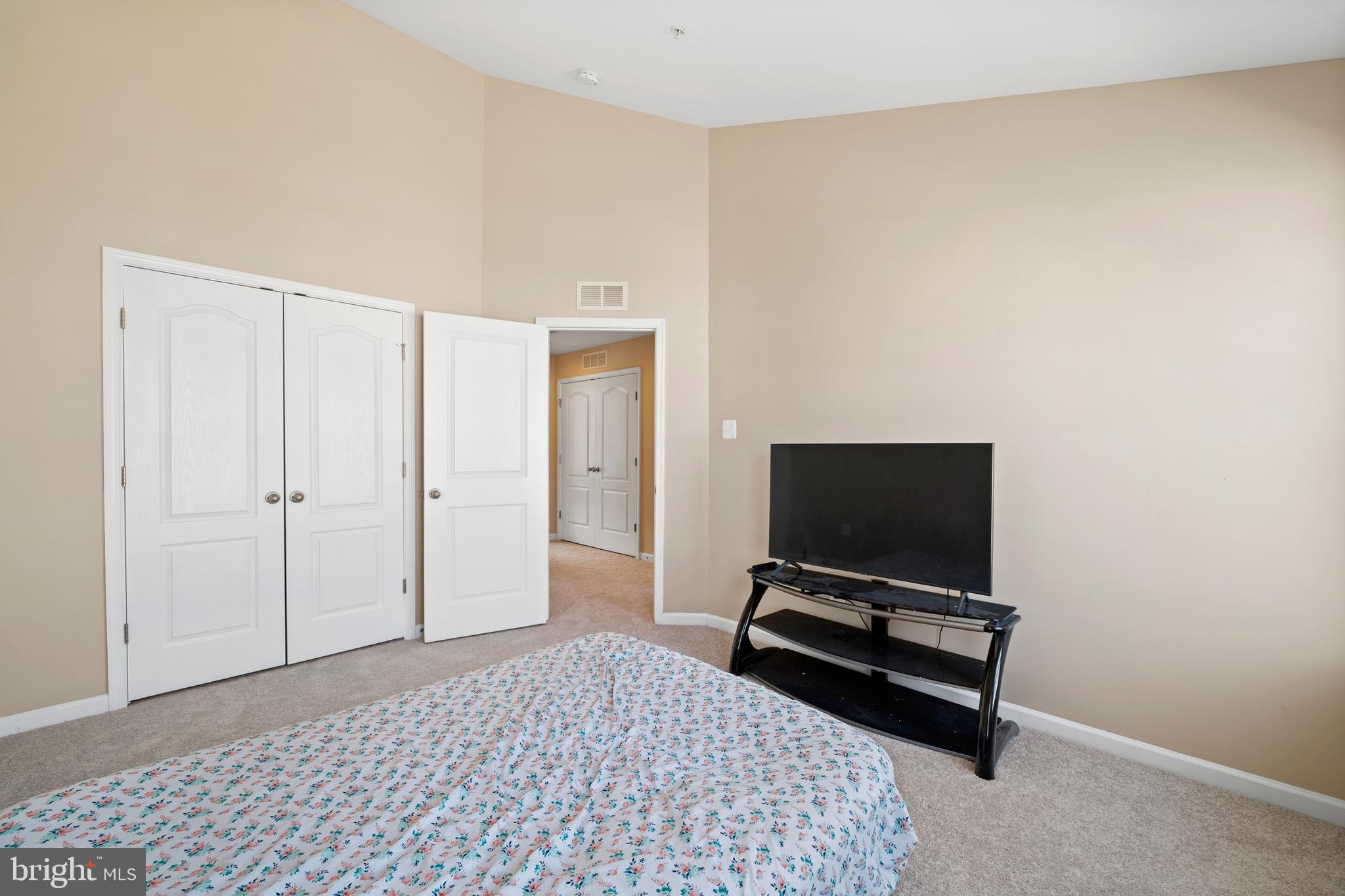 20207 Capital Ln