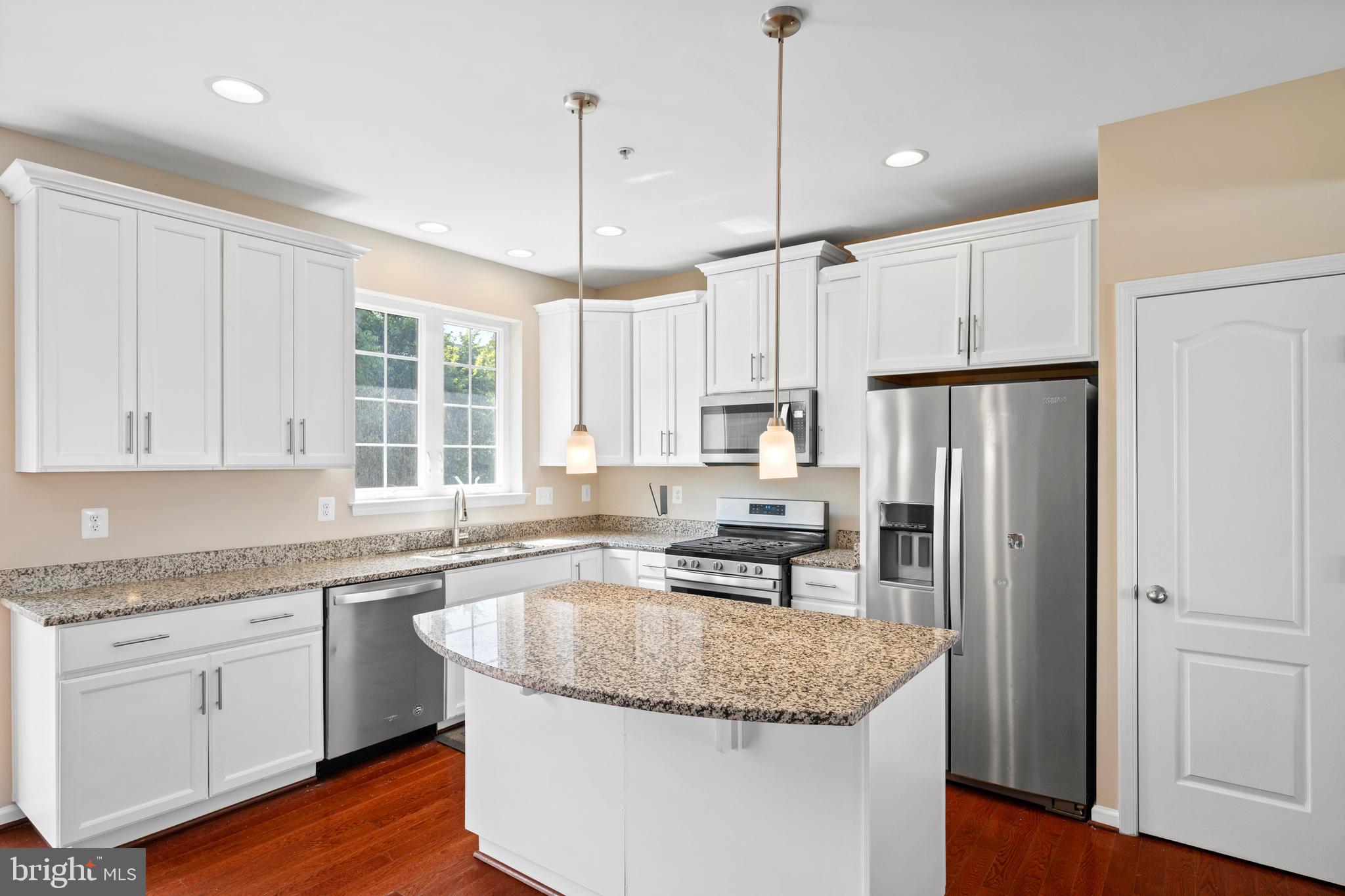 20207 Capital Ln