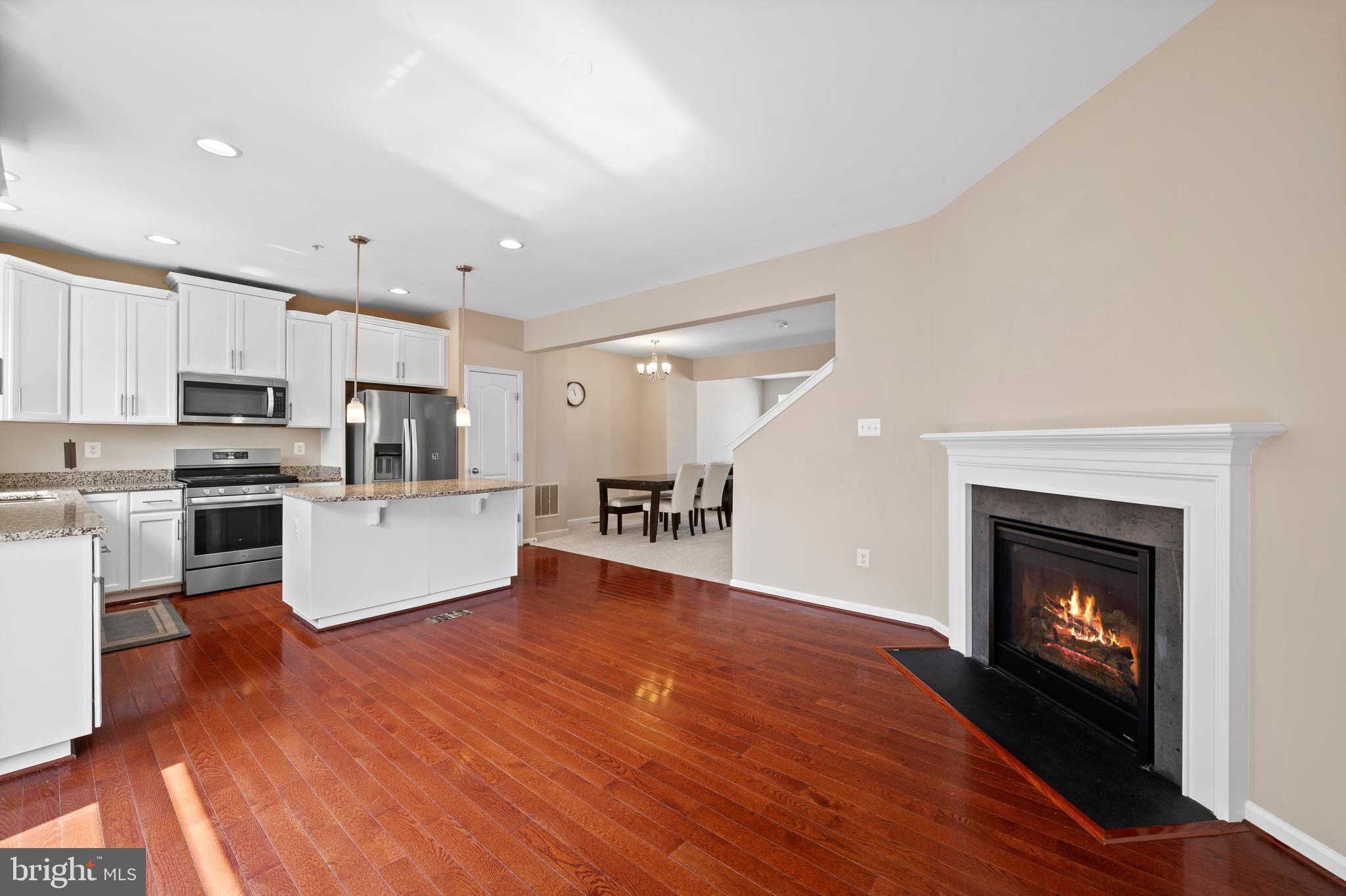 20207 Capital Ln