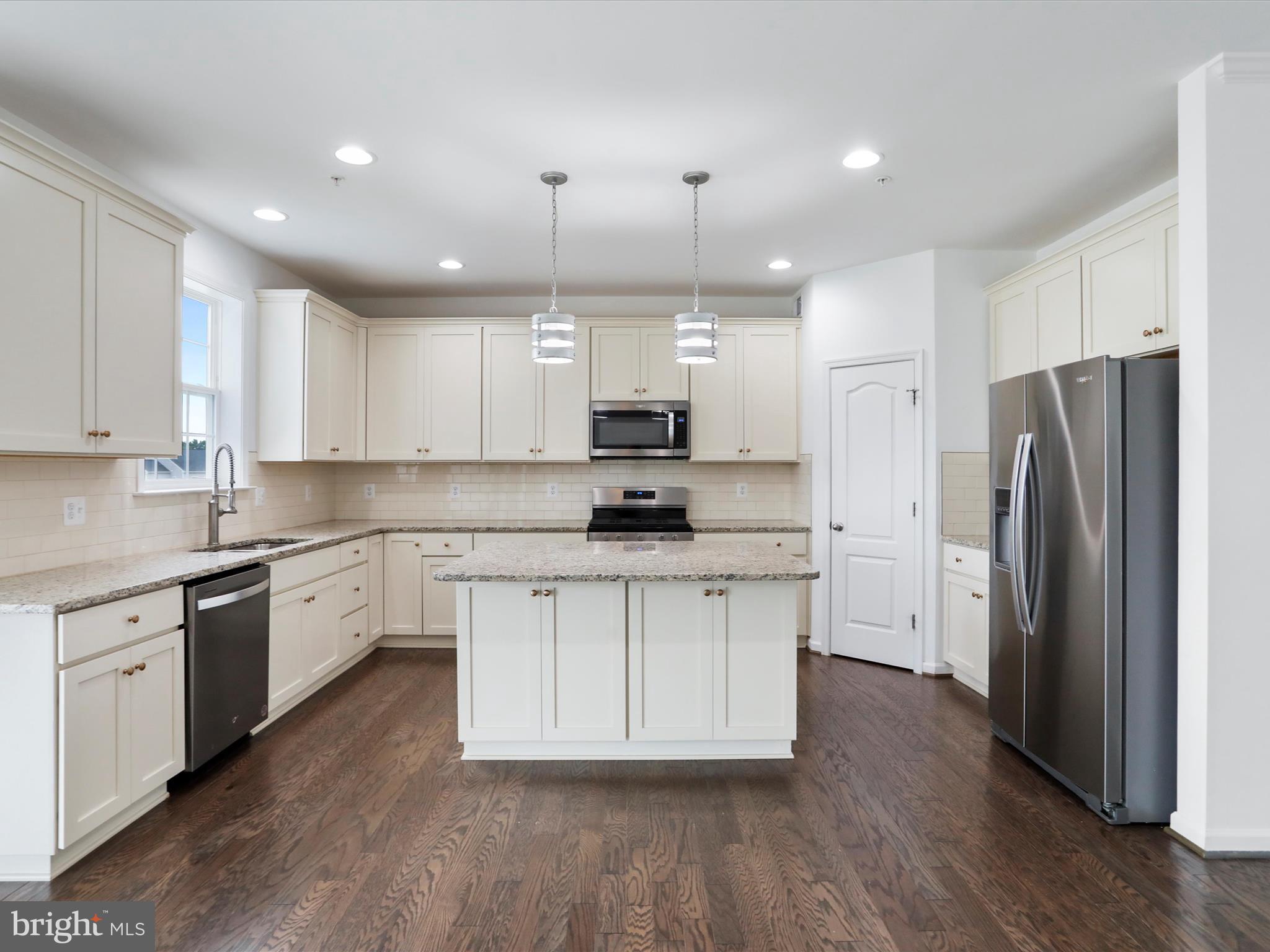 18043 DONEGALL COURT