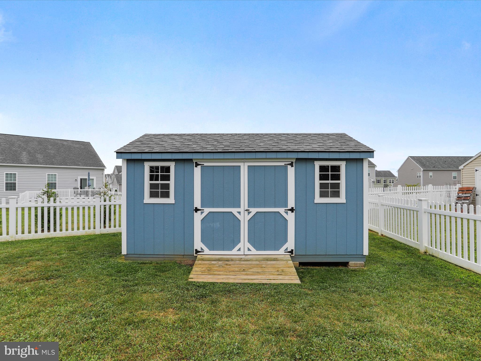 18043 DONEGALL COURT