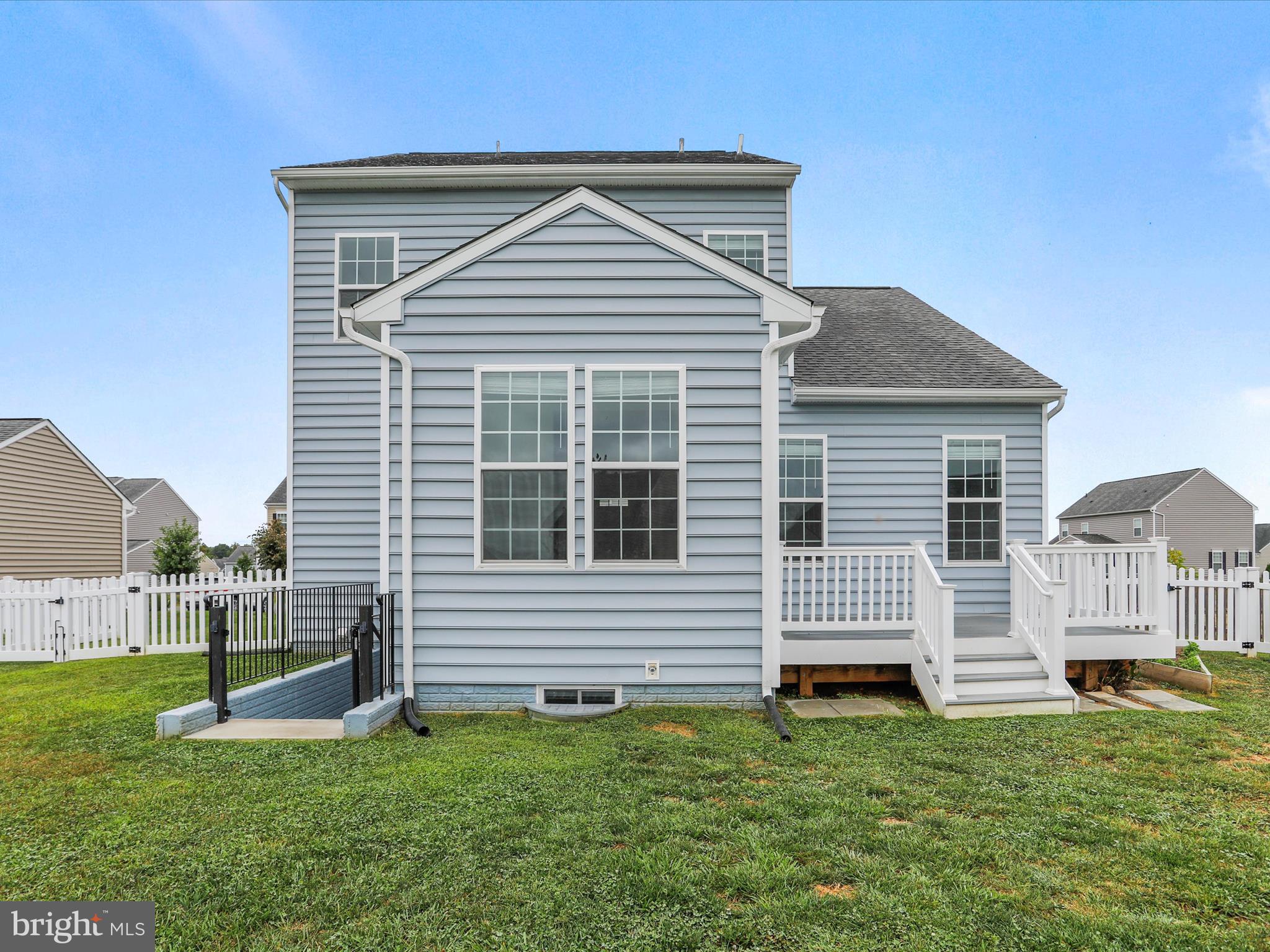 18043 DONEGALL COURT