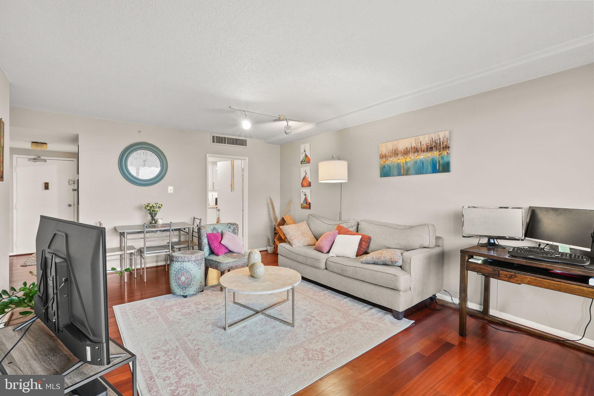 6301 Stevenson Ave #1114