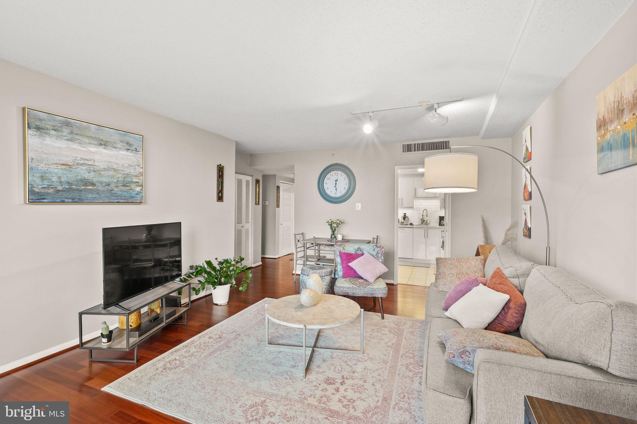 6301 Stevenson Ave #1114