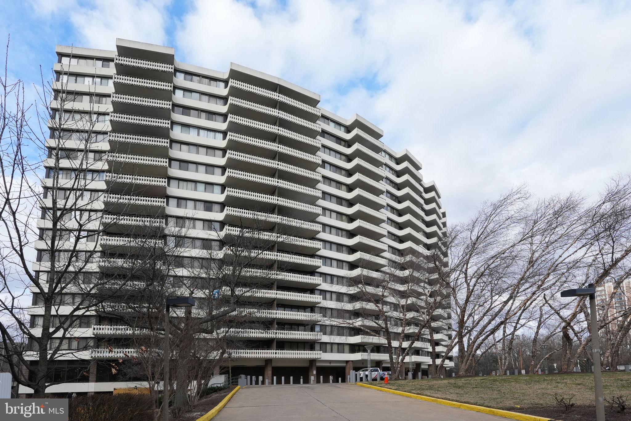 6301 Stevenson Ave #1114