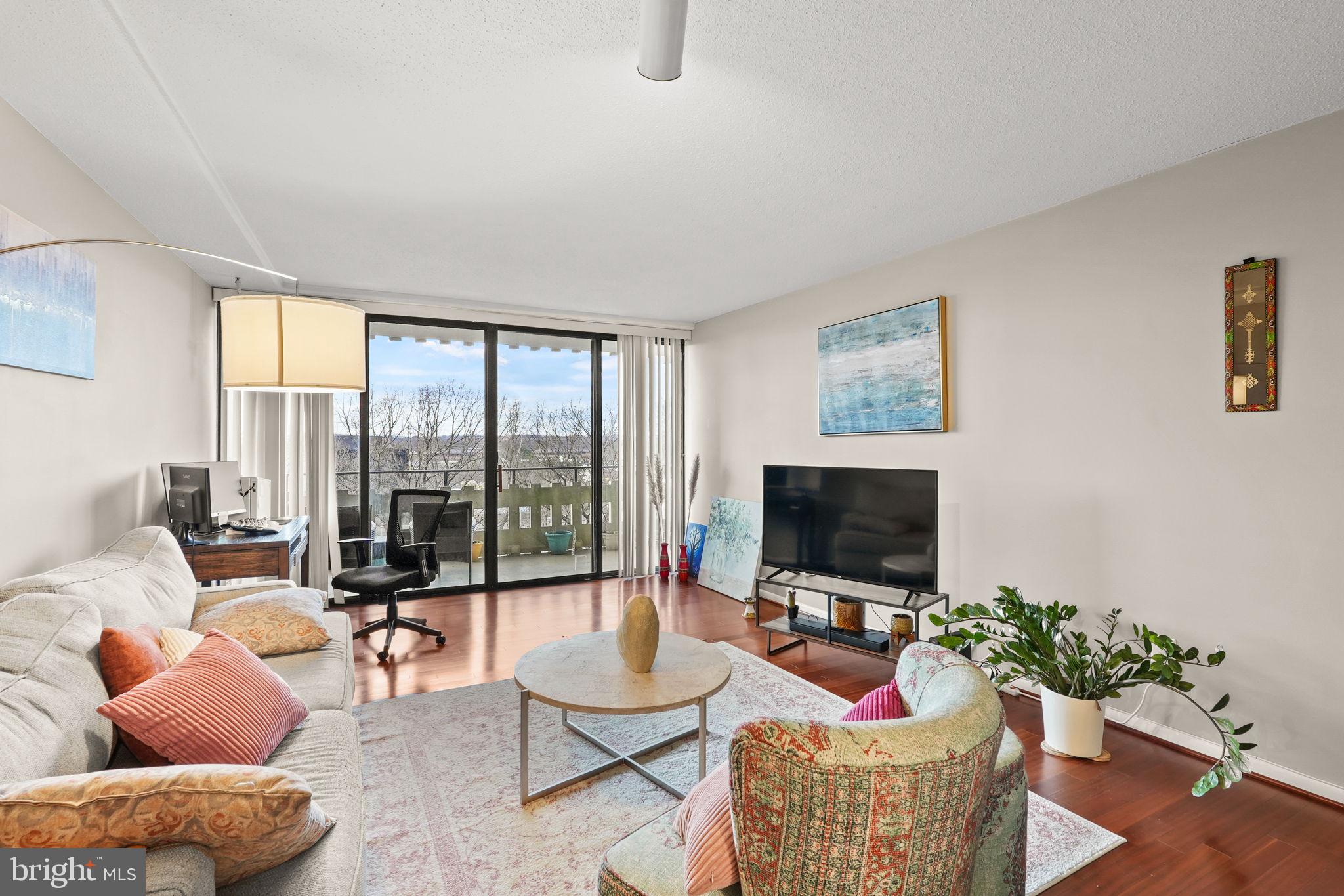 6301 Stevenson Ave #1114