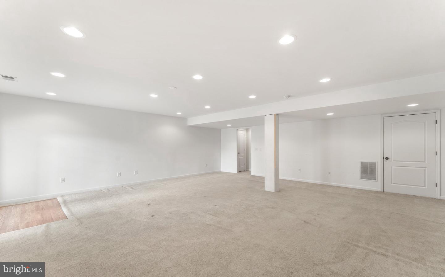 575 HUNTERS RD