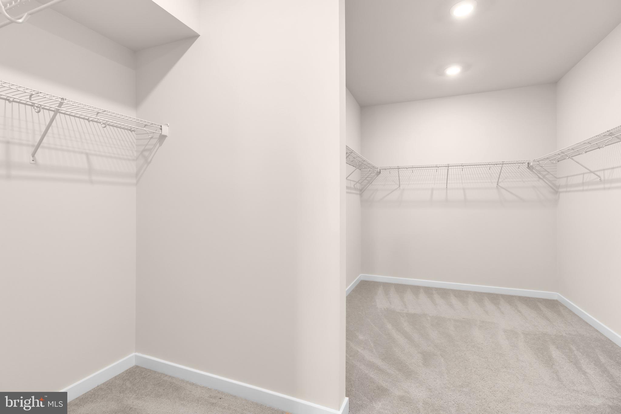 2053 Whithorn Hill